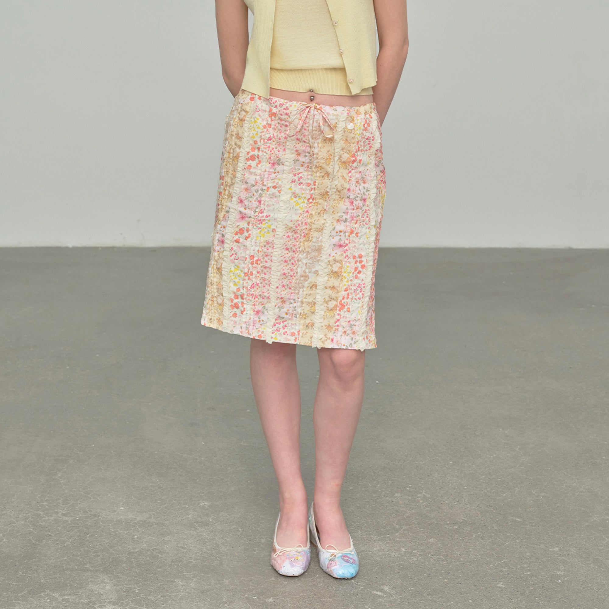 CHICCHICK Pleated Floral Full-Print Skirt