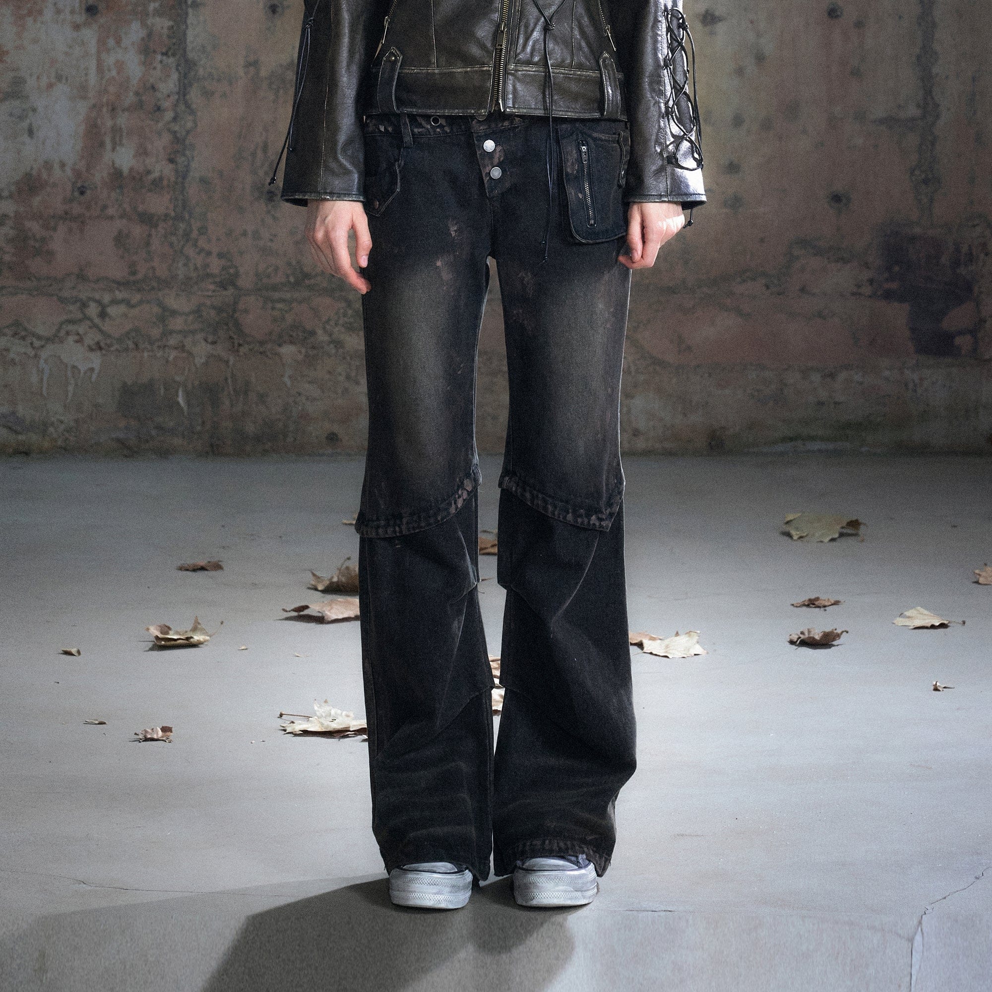 CESTNOUS Asymmetric Double-Waist Panel Jeans