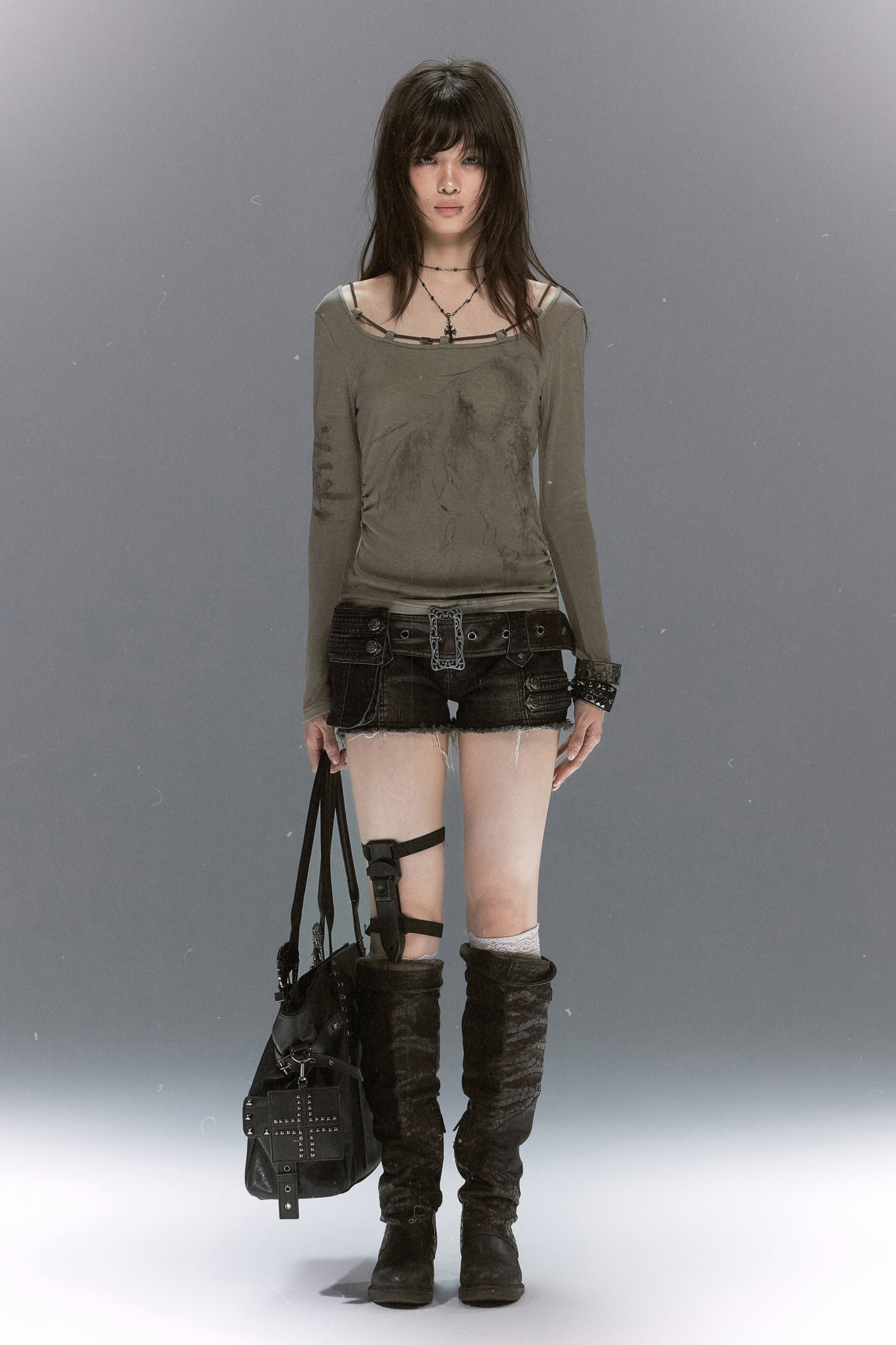 CESTNOUS Graphic Lace-Trim Tencel Long-Sleeve Tee