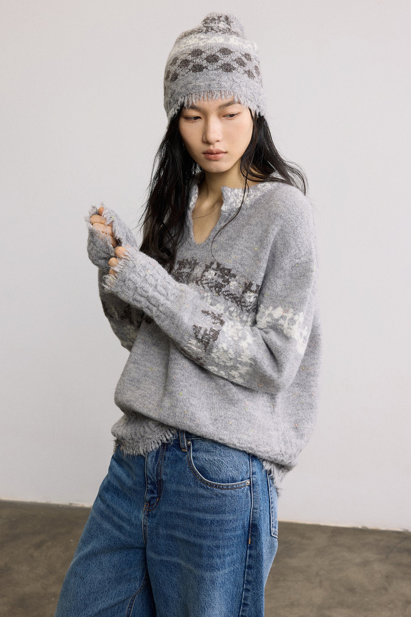 SAME FLOW Raw Edge Jacquard Wool-Blend Beanie