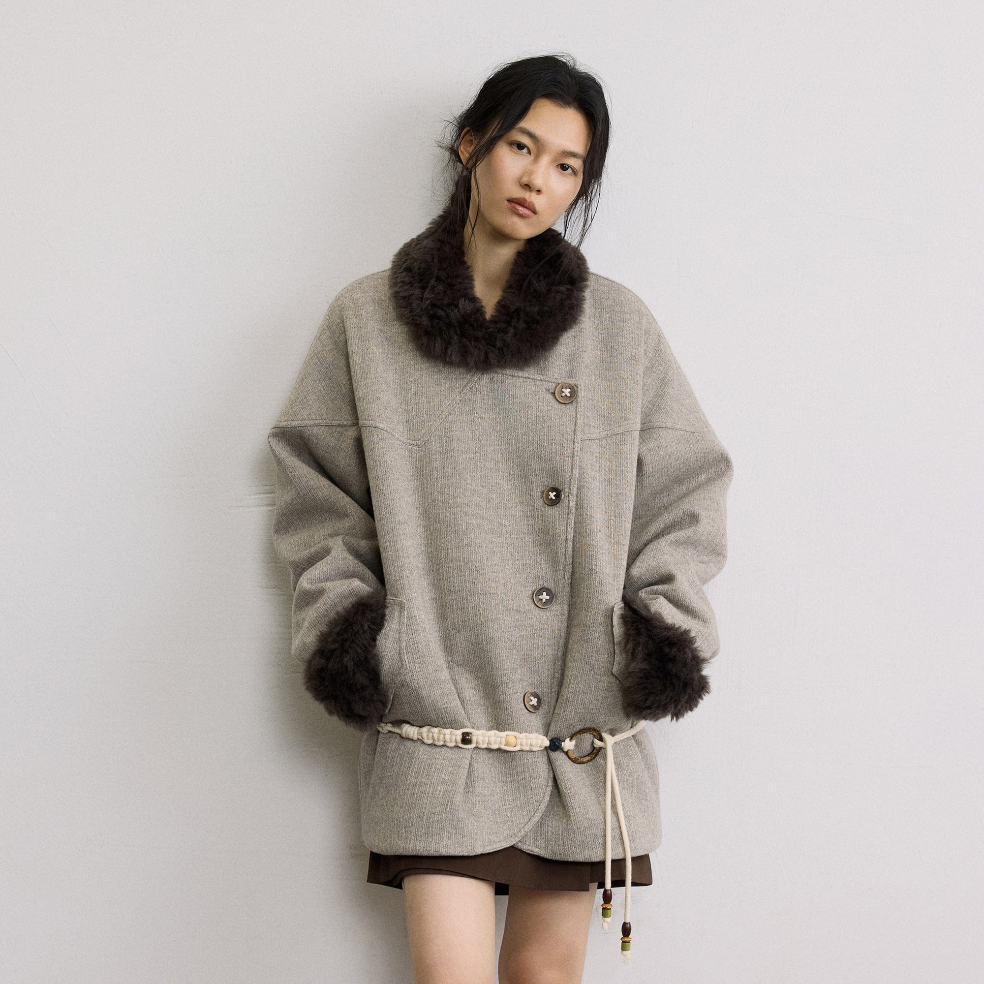 SAME FLOW Asym Faux Fur Trim Paneled Jacket