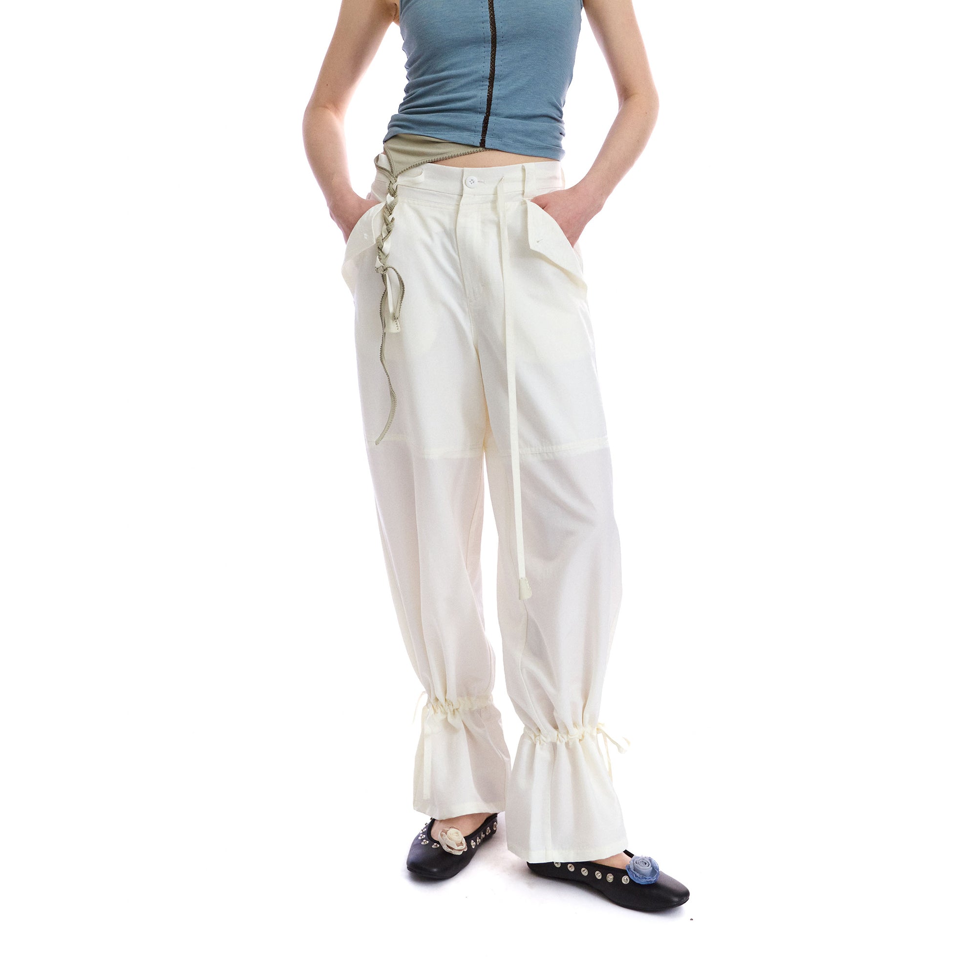NEVERSEEZ Drawstring Wide-Leg Ruched-Cuff Parachute Pants