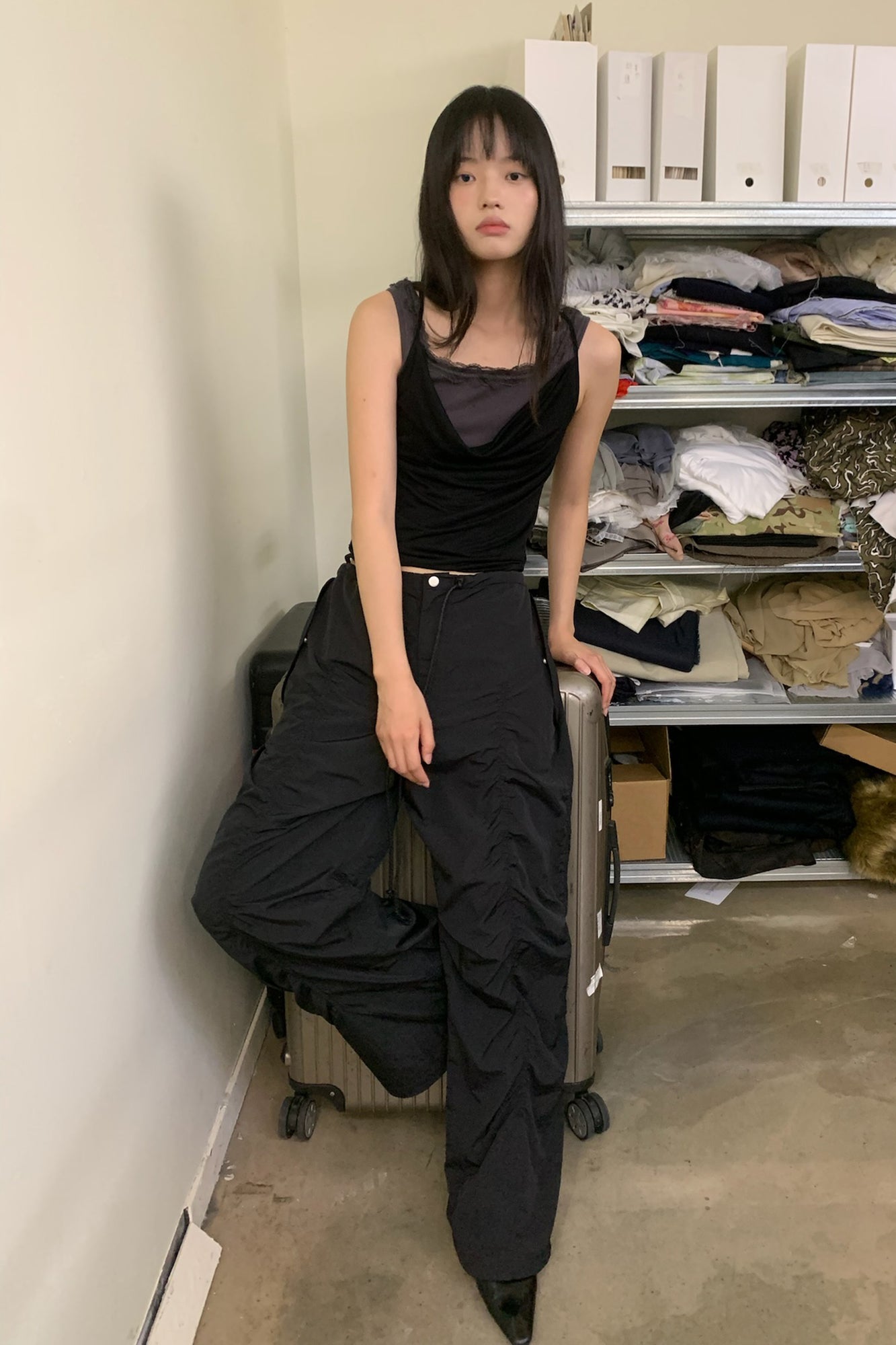 NEVERSEEZ Drawstring Ruched Wide-Leg Utility Pants