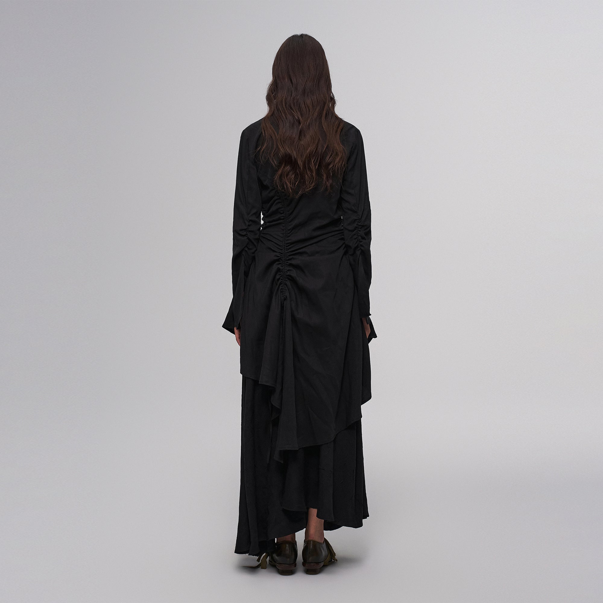 ILNya Nieternite Nifutur Asymmetric Ruched Waist Ruffle-Neck Long Shirt Black