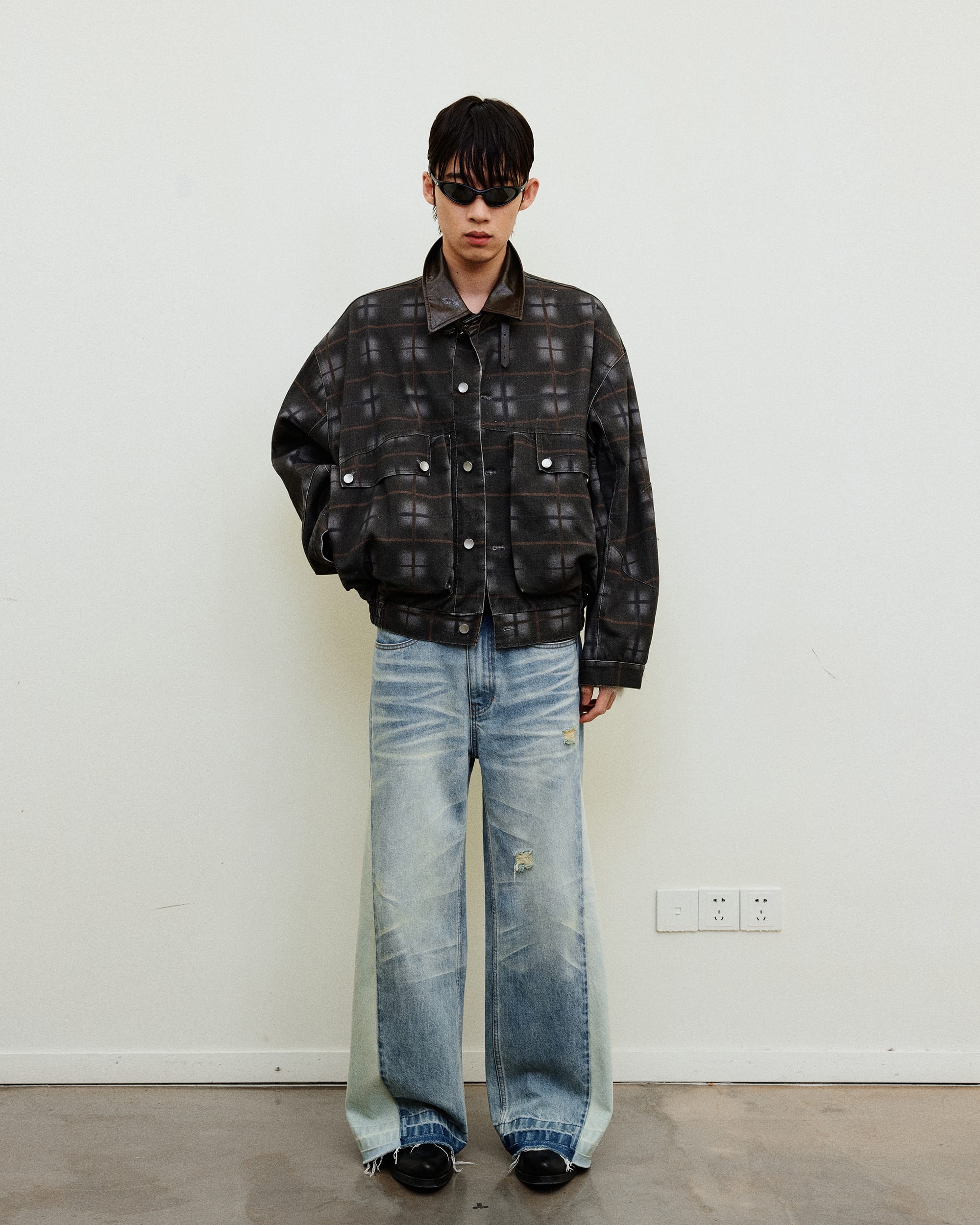NEVERSEEZ Spliced Washed Whiskered Straight Jeans