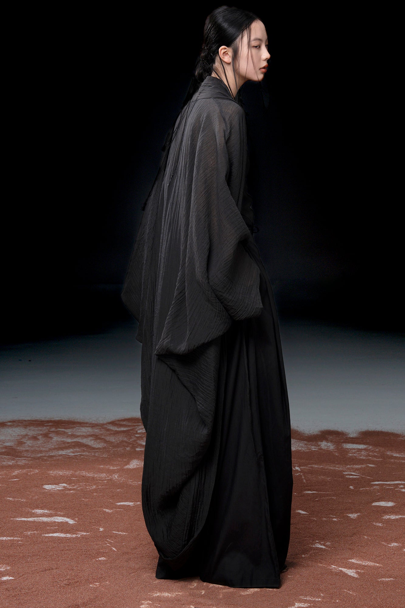 WUHEYIZUO Crinkled Cocoon Longline Shawl