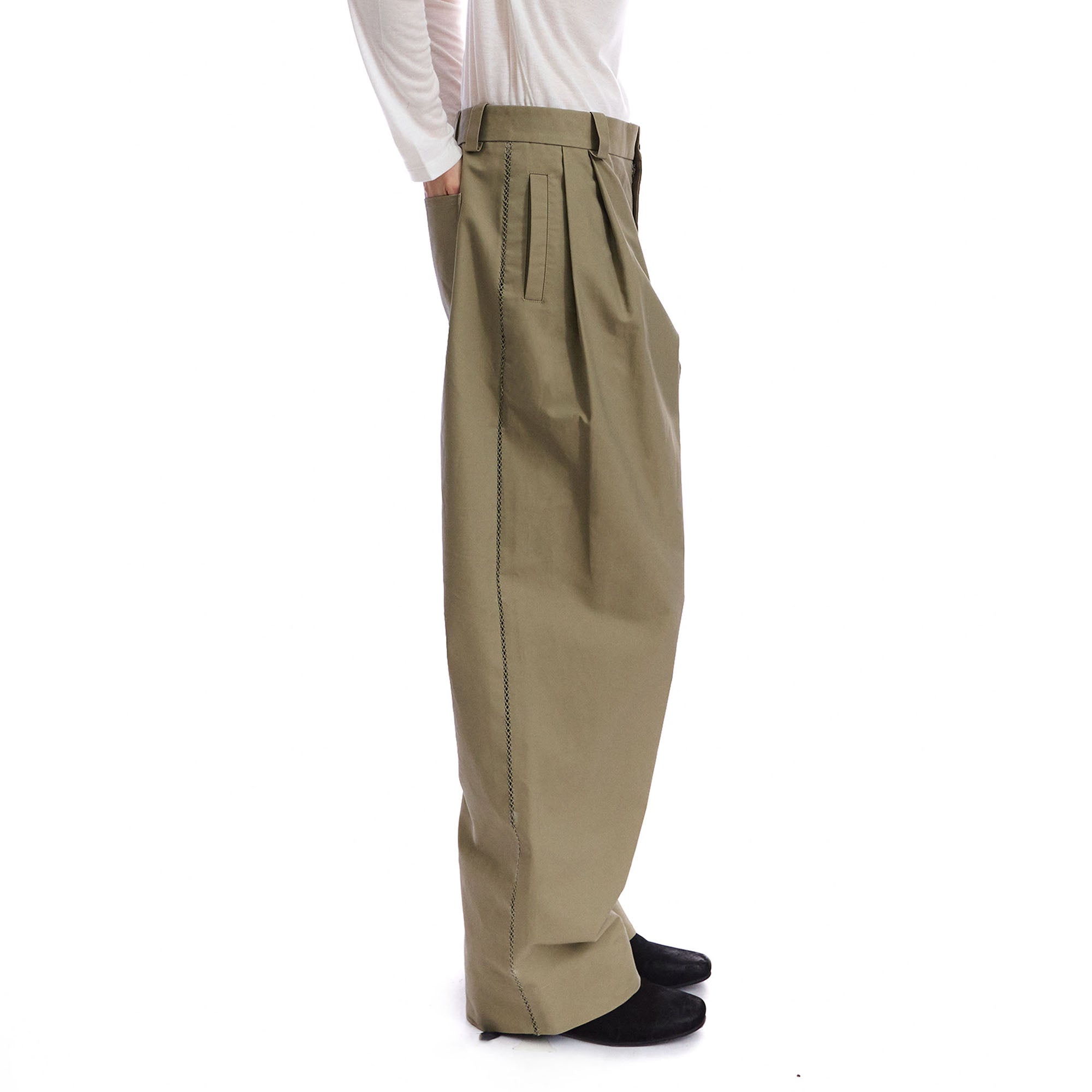 NEVERSEEZ Embroidered Stitched Pleated Barrel Trousers