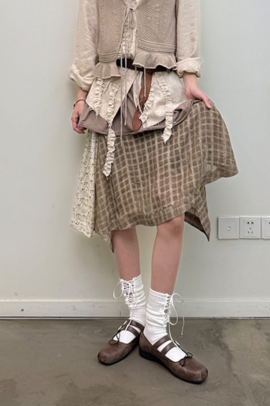 NEVERSEEZ Spliced Plaid-Toile Wrap Apron