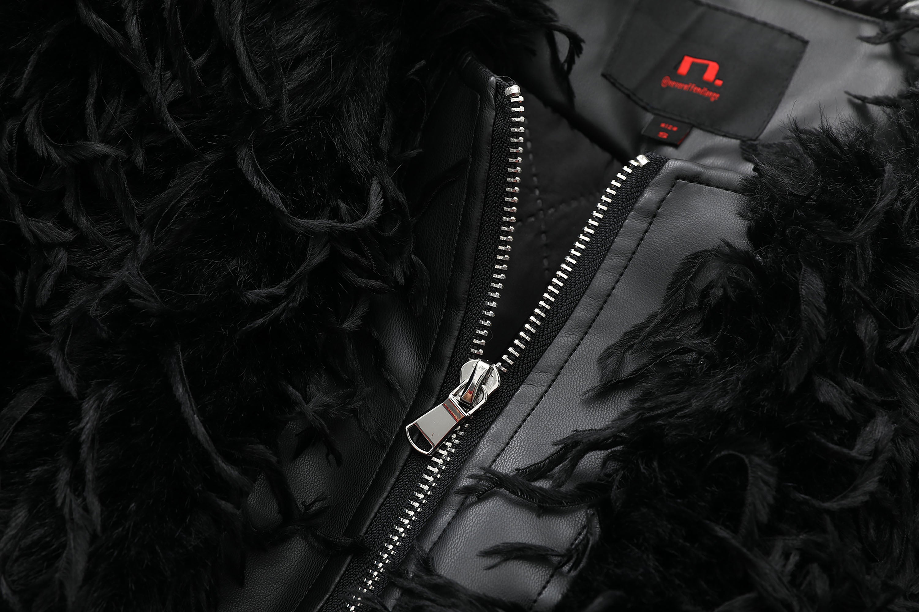 NEVER OFFEND L ANGEL Waisted Faux-Fur Spliced Faux Leather Jacket