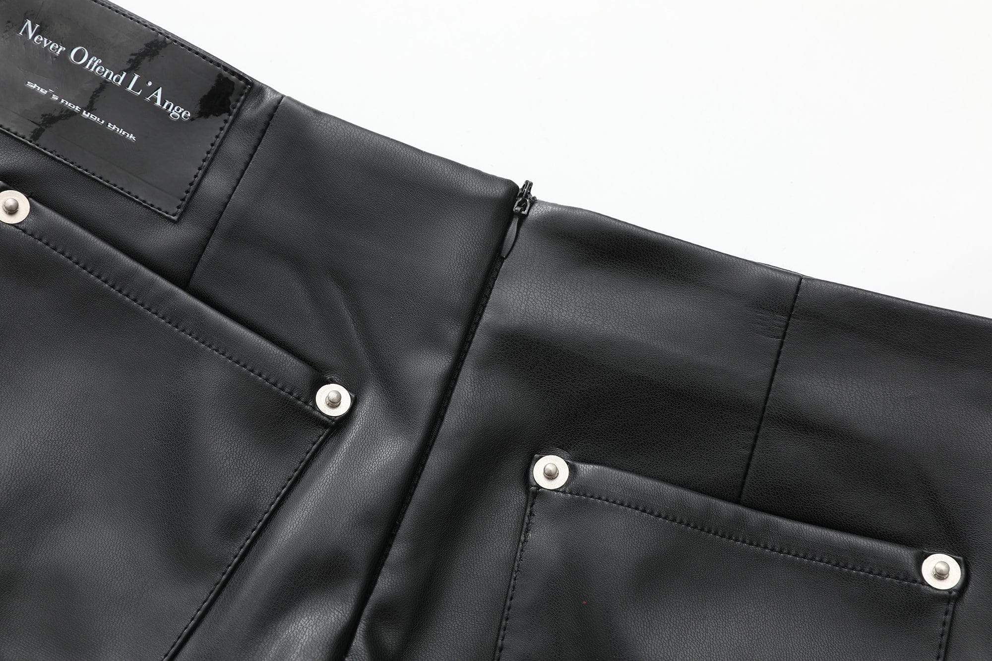 NEVER OFFEND L ANGEL Grommet-Waist Ruched Hot Shorts
