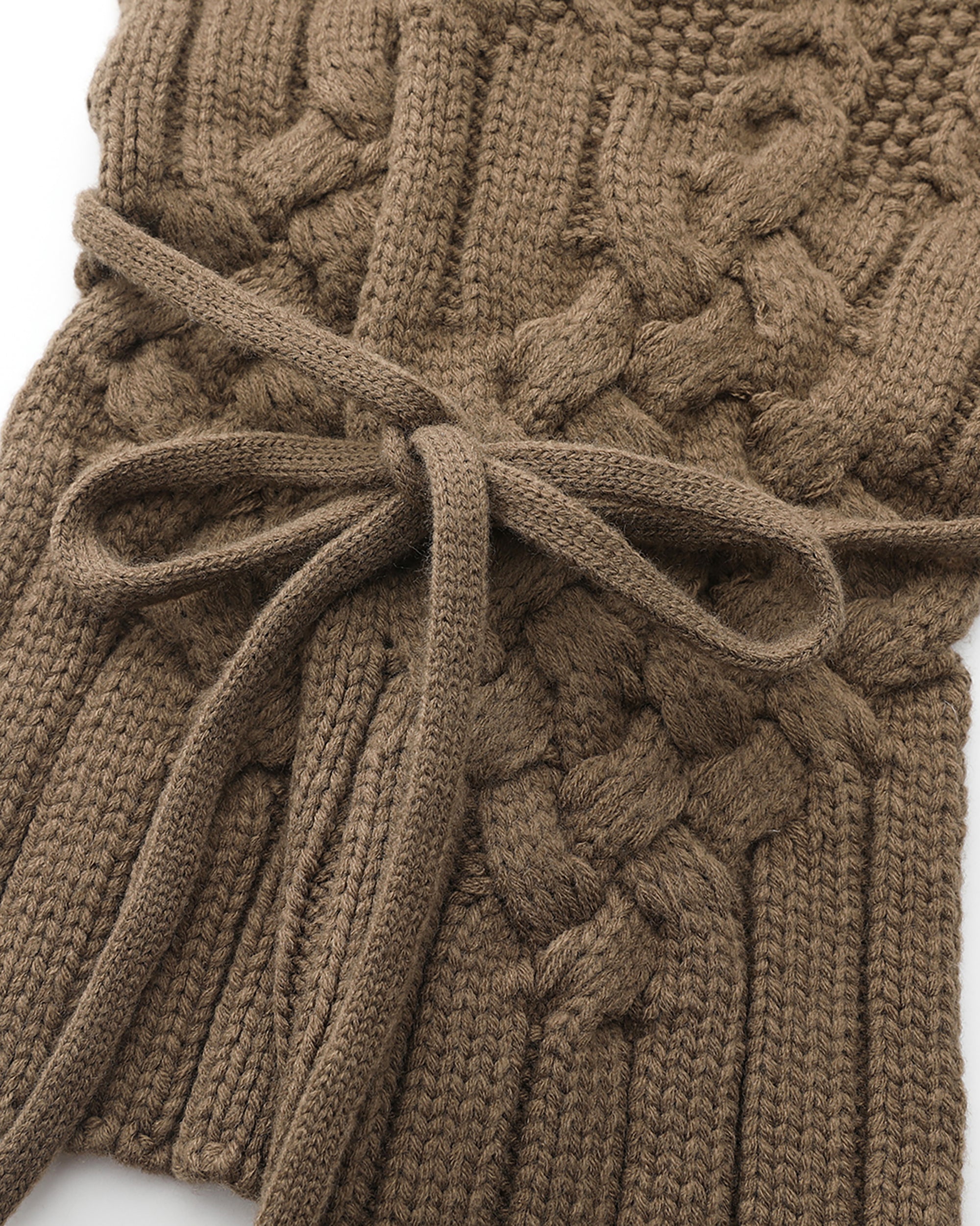 NEVER OFFEND L ANGEL Convertible Cable Knit Halter Vest