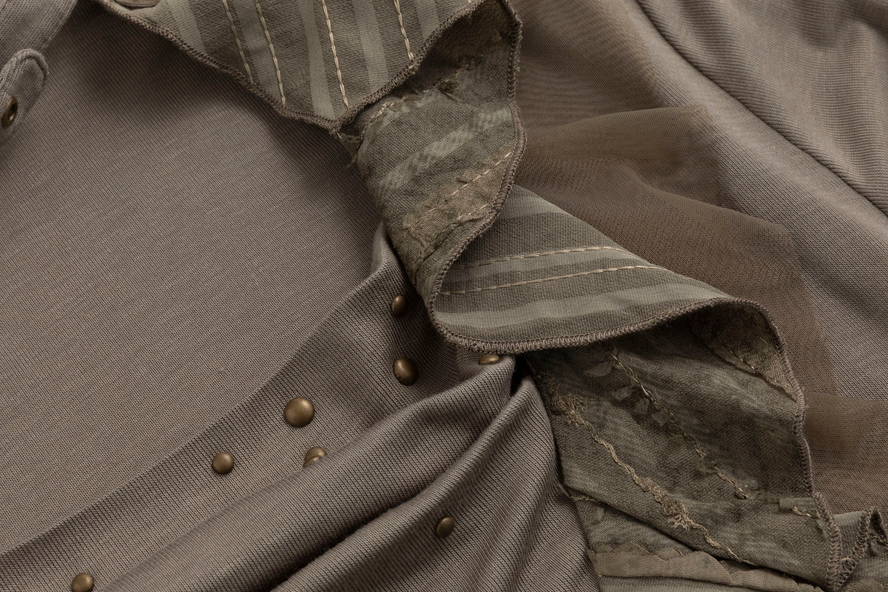 CESTNOUS Studded Ruffled Paneled Top