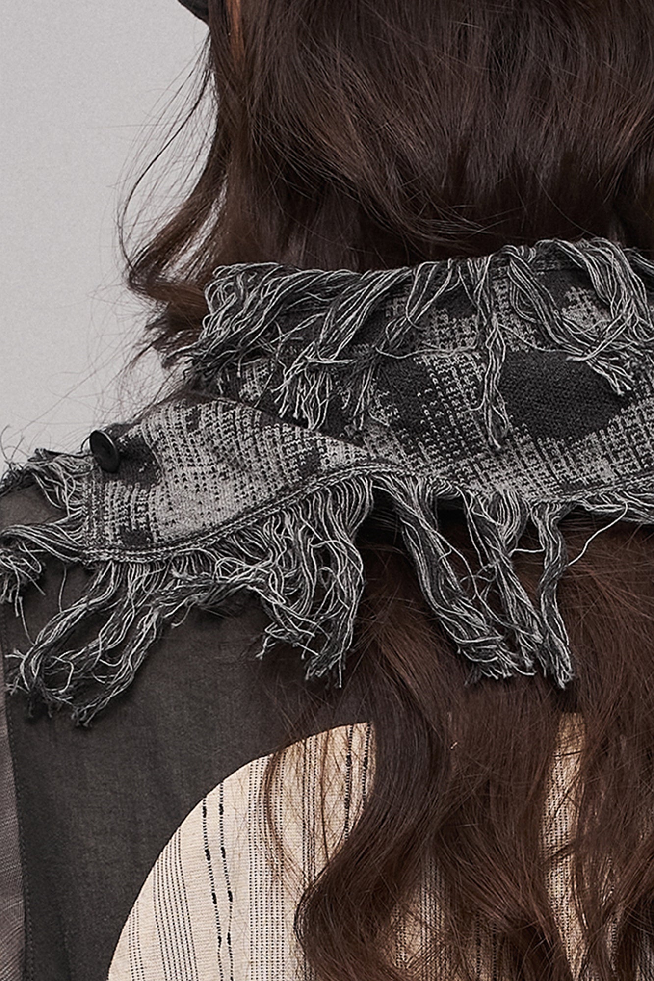 ILNya Nieternite Nifutur Fringe Cotton Scarf-Shawl