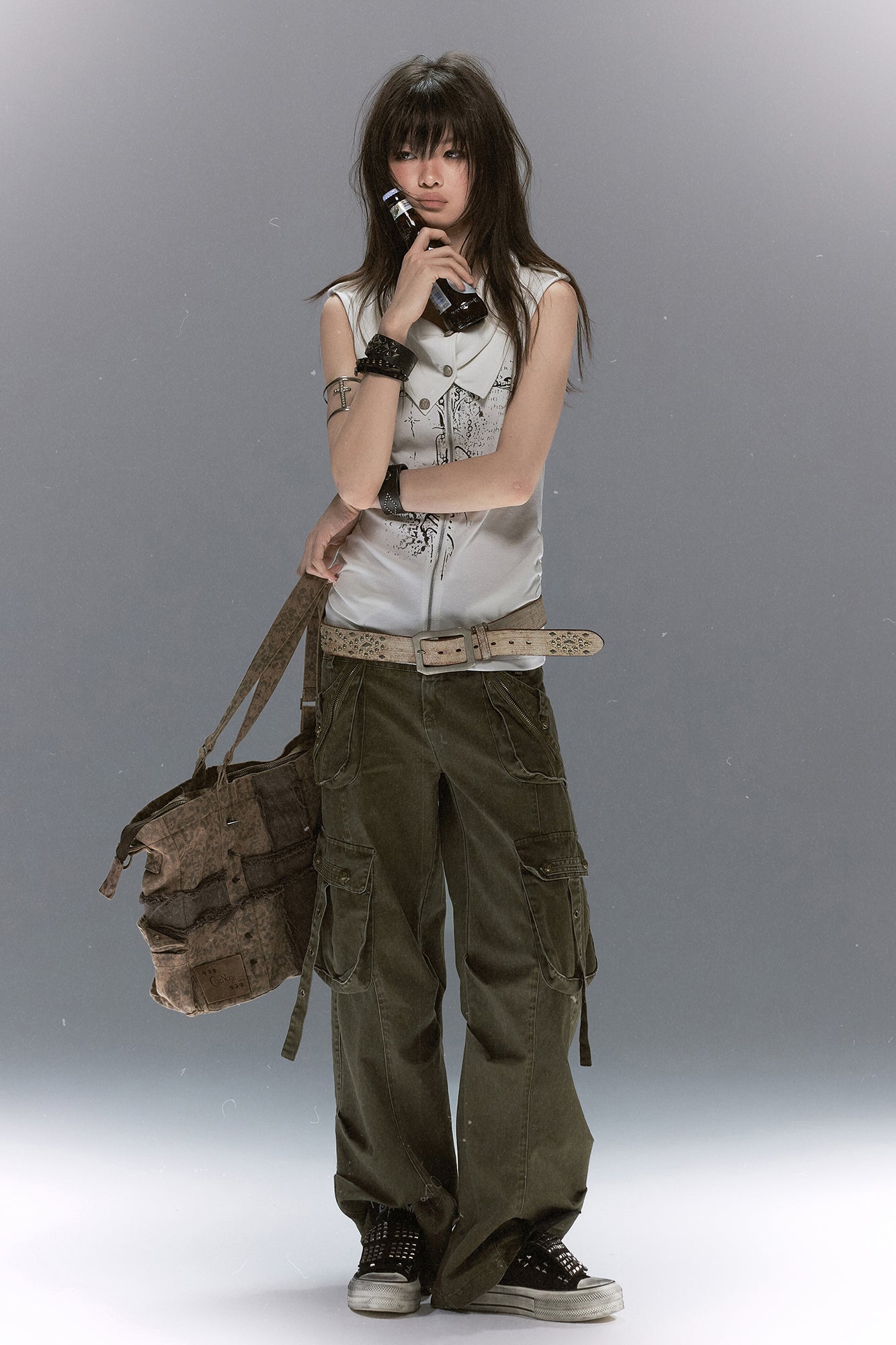 CESTNOUS Cross Graphic Zip-Up Vest