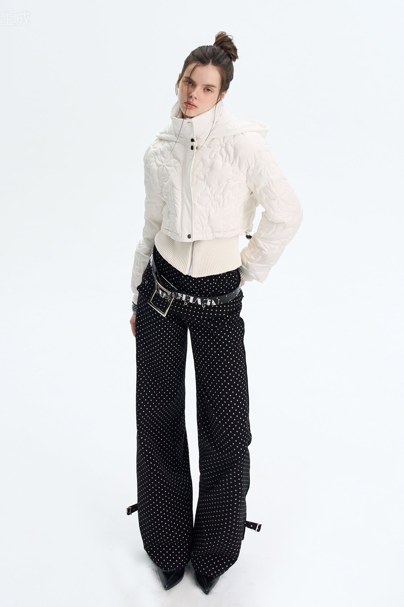 THE NEVERMORE Floral Quilted Mock-Layered Cropped Down Jacket