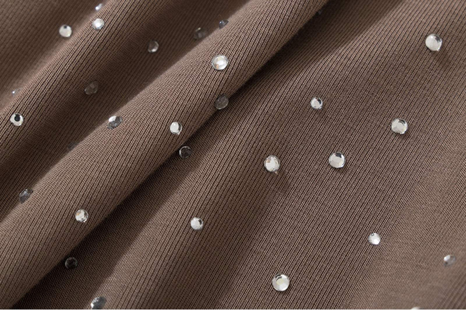 AE30 SAINT Diamond Layered Cut-Out Shoulder Tee