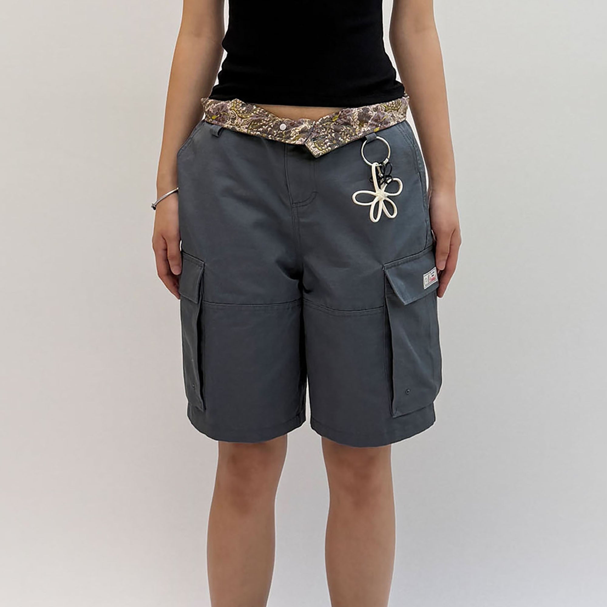 NEVERSEEZ Floral Fold-Over Cargo Shorts