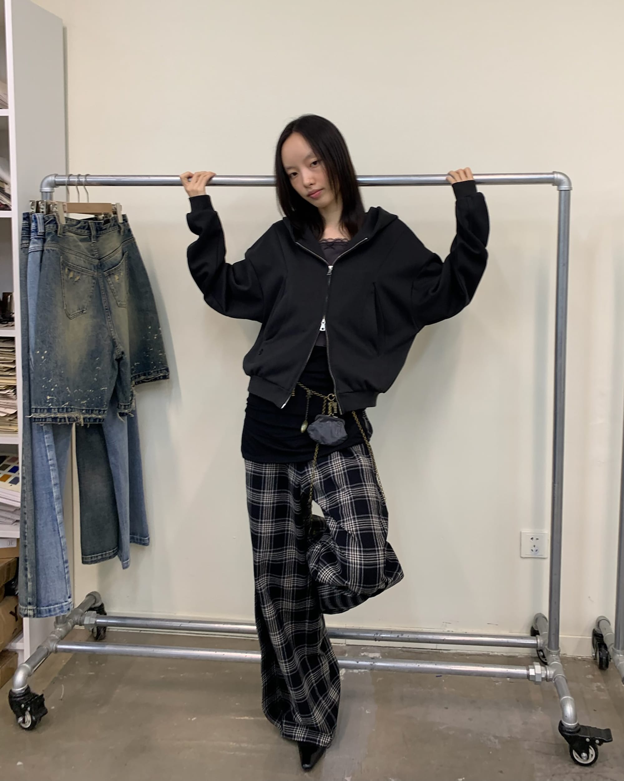 NEVERSEEZ Plaid Ribbed Waist Straight-Leg Pants