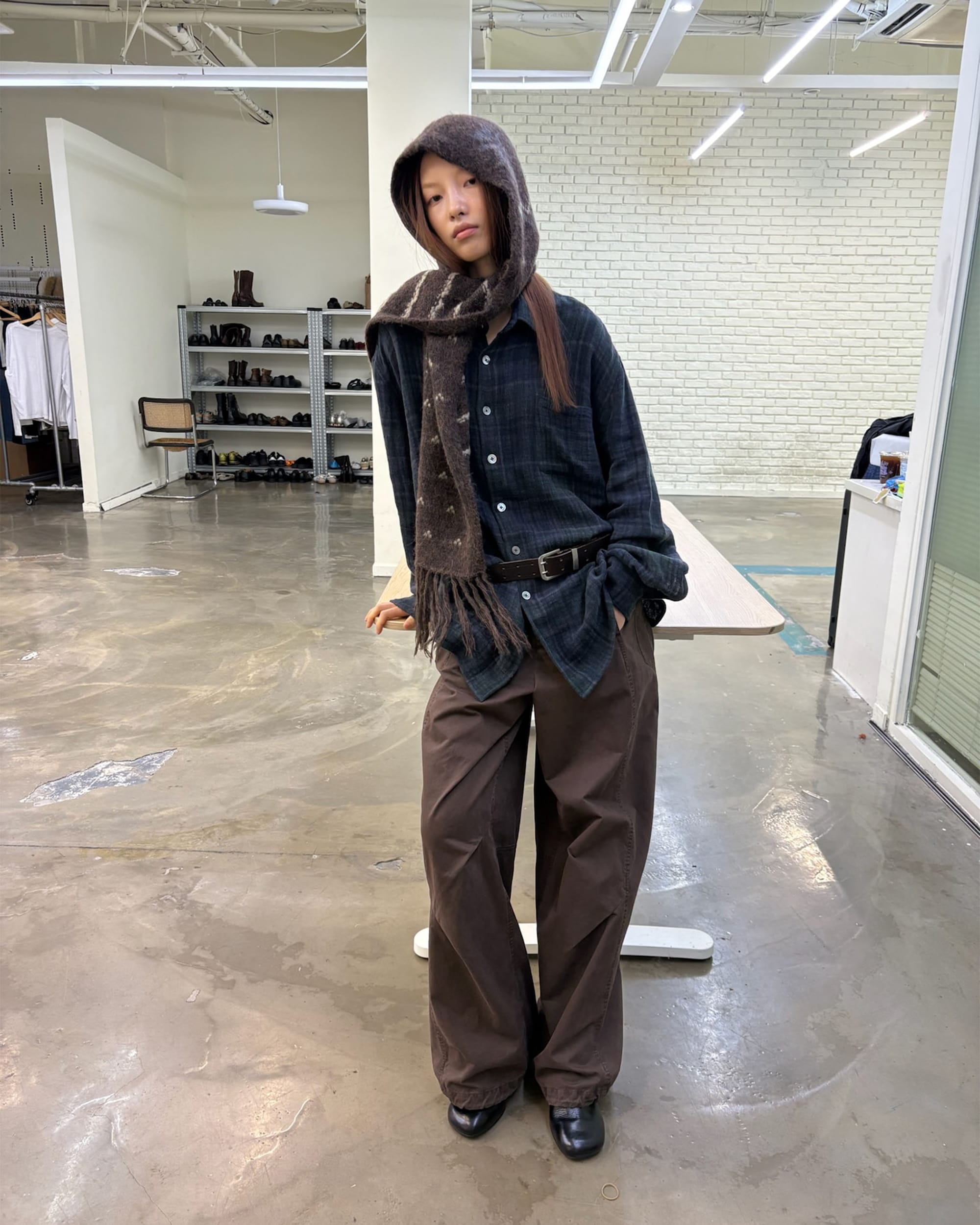 NEVERSEEZ Distressed Washed Drawstring Cuff Trousers