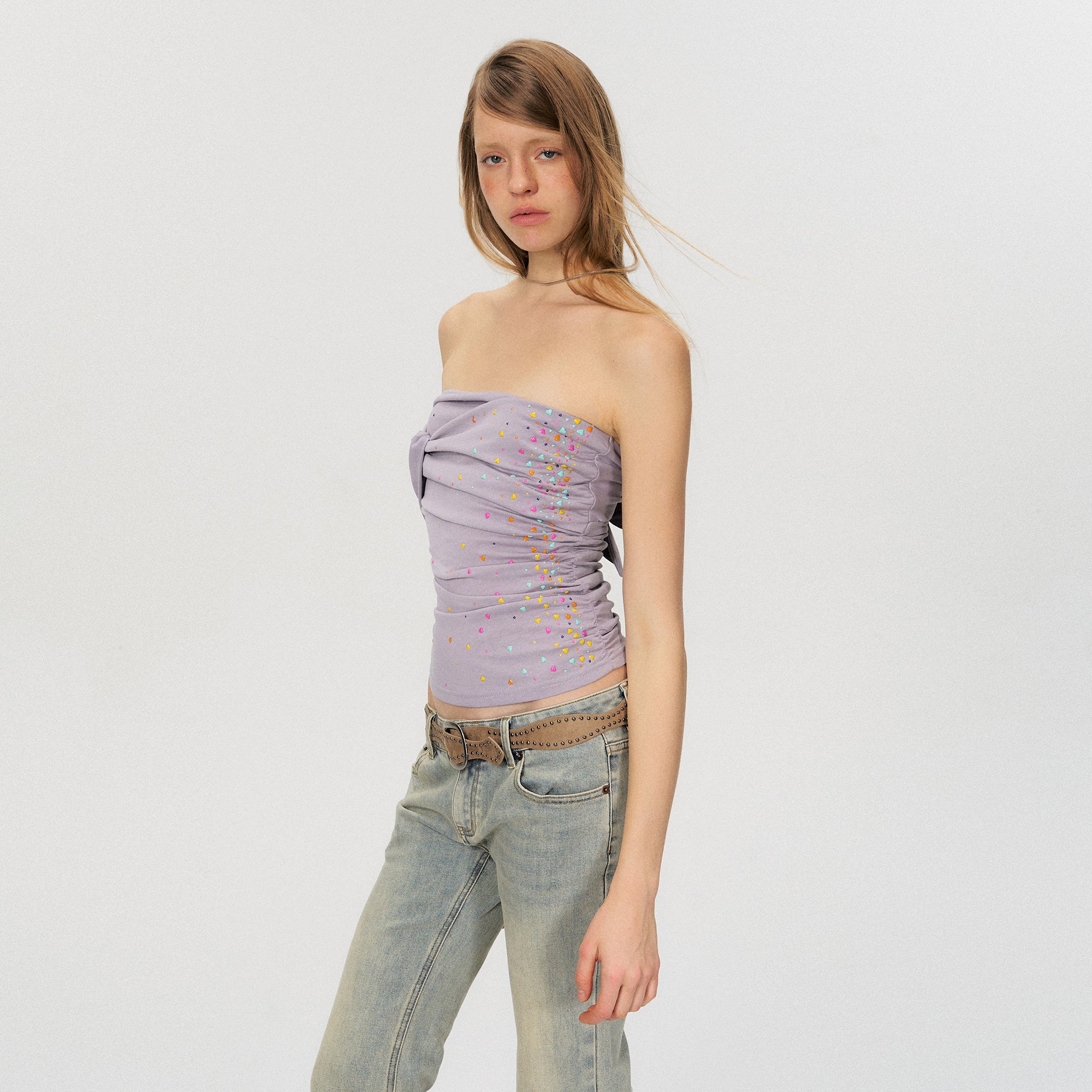 THE NEVERMORE Color Resin Rhinestone Twist Bandeau Top