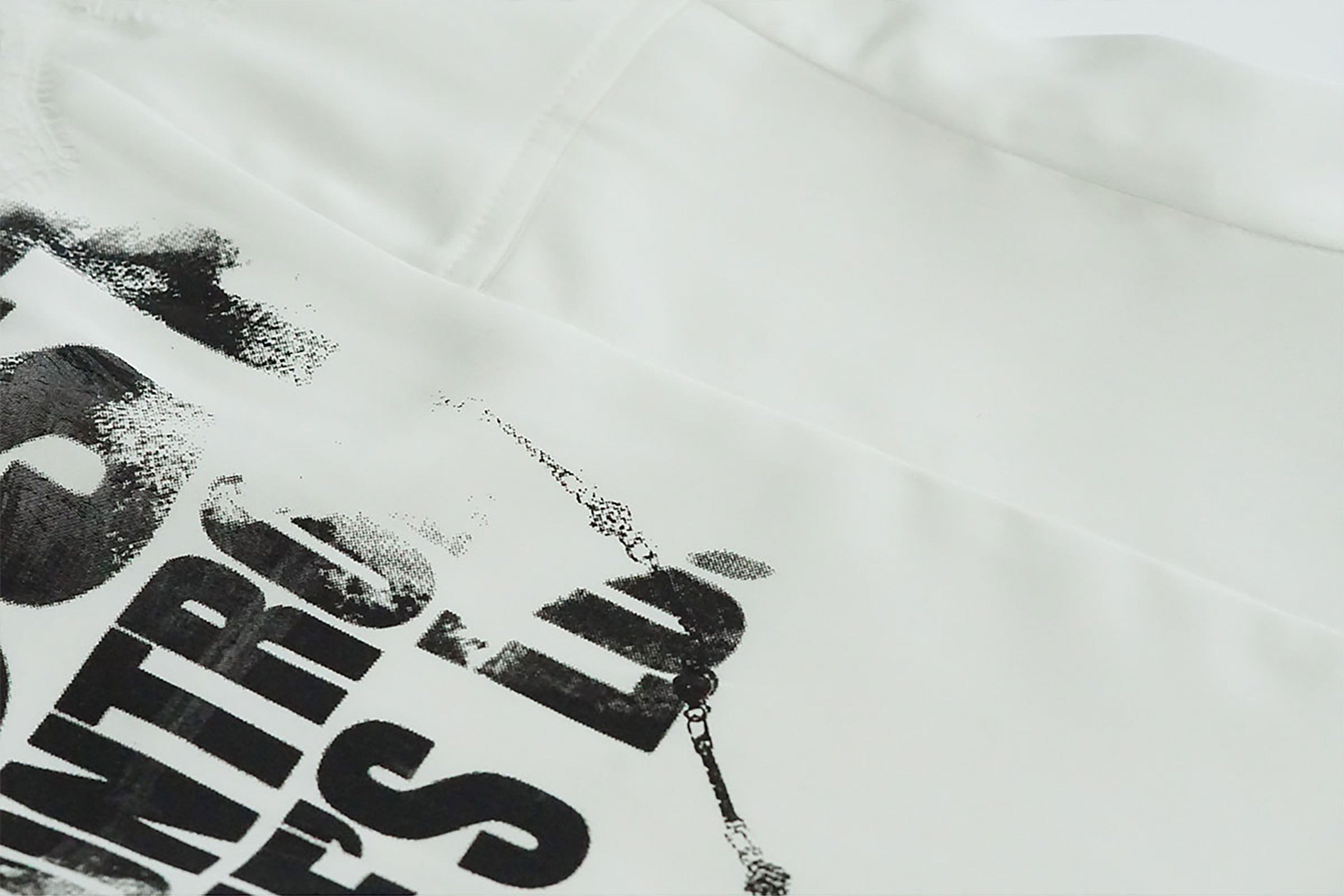 CESTNOUS Asymmetrical Lace Trim Graphic Slip Dress