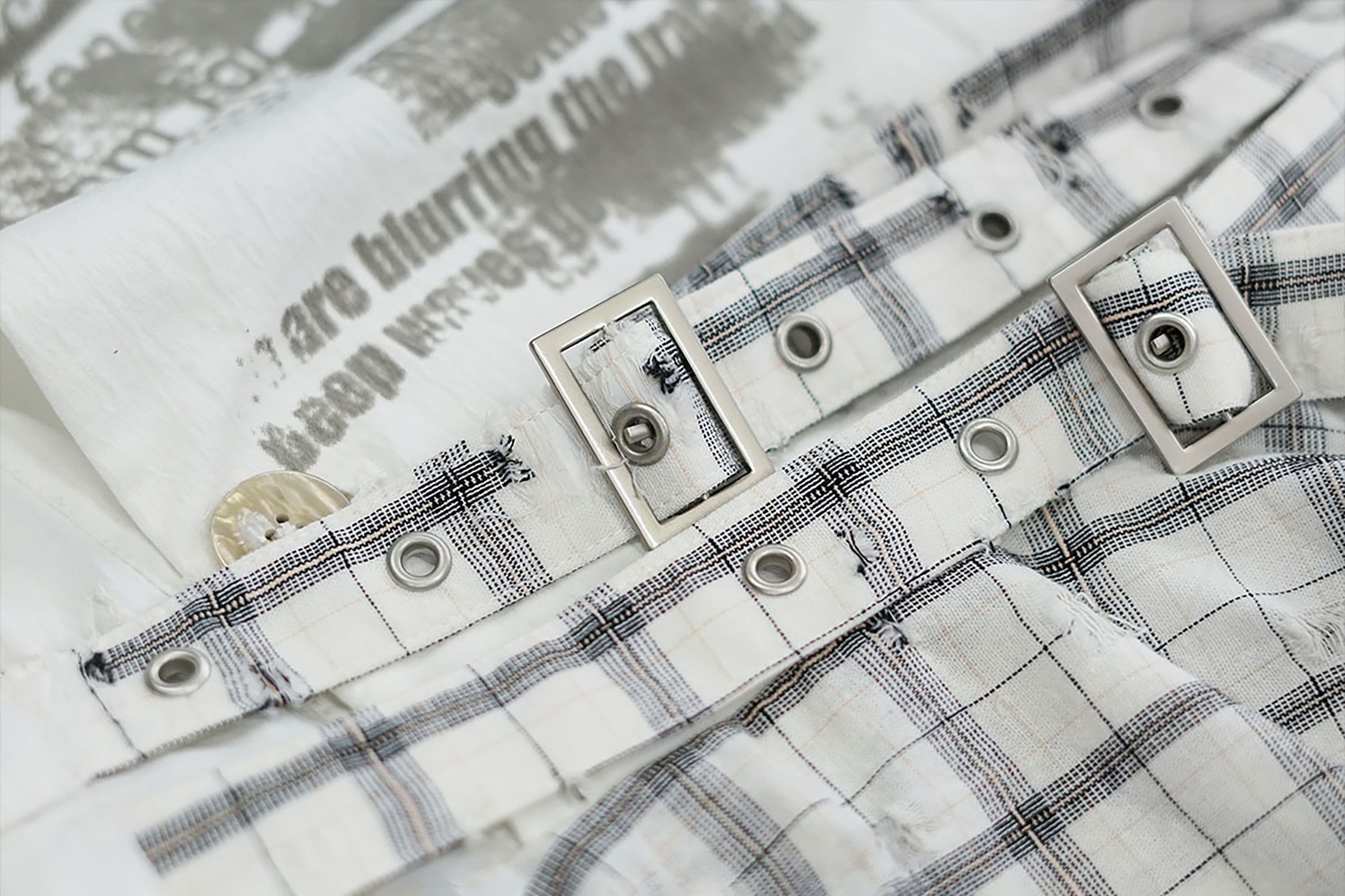 CESTNOUS Plaid Panel Graffiti Ruched Tube Dress