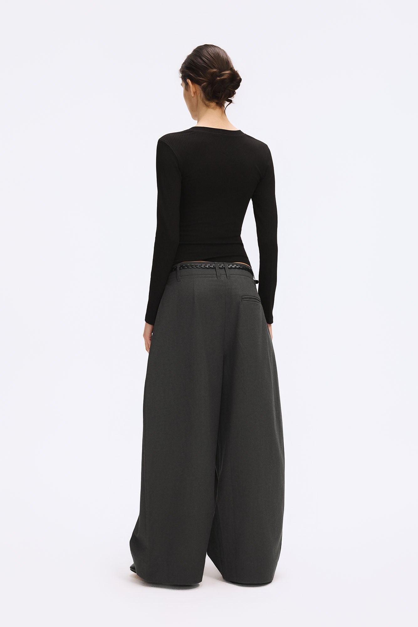 ARTIFICIAL WORLD Essential Oversized Curved-Leg Pants