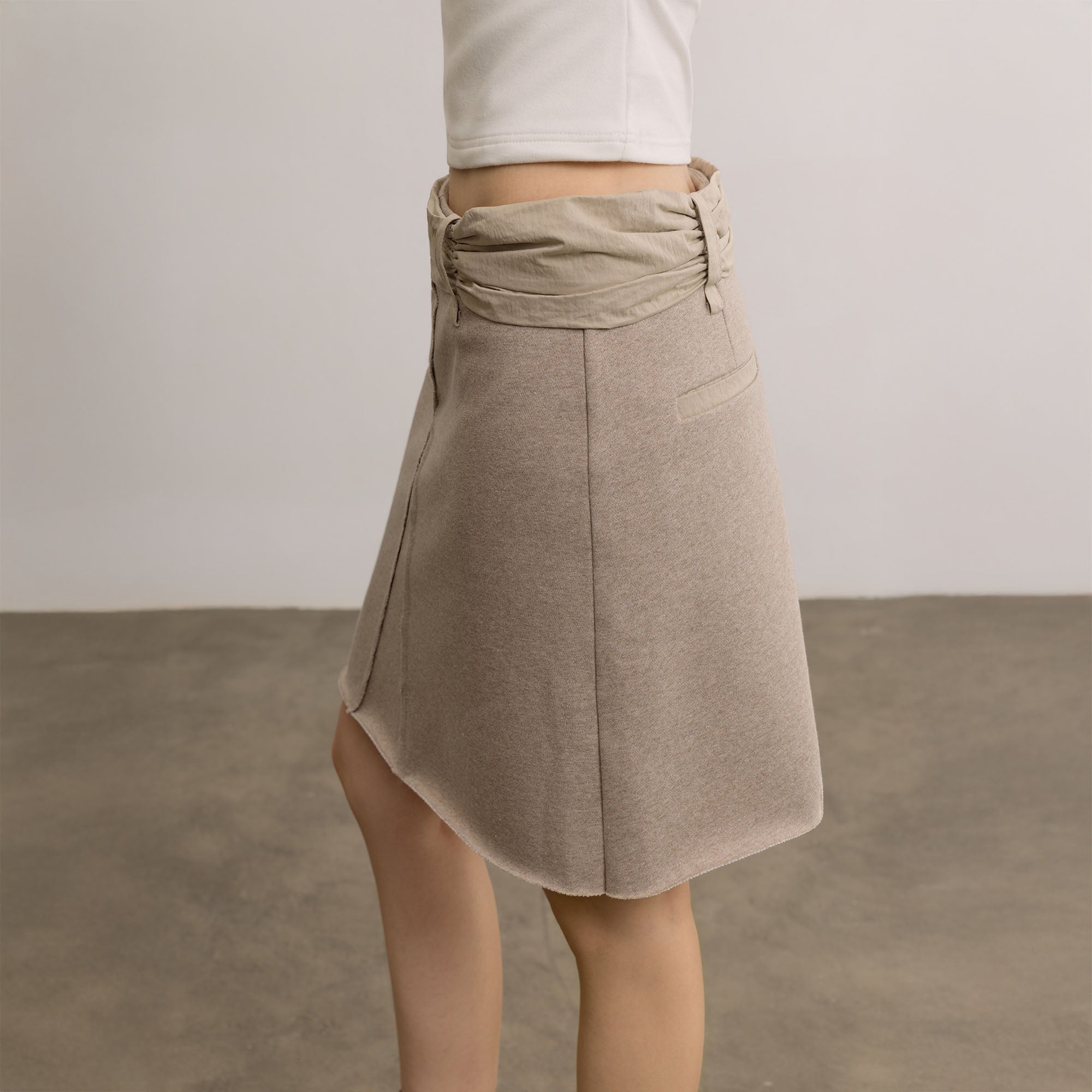 SAME FLOW Ruched Waistband Raw-Edge Pencil Skirt