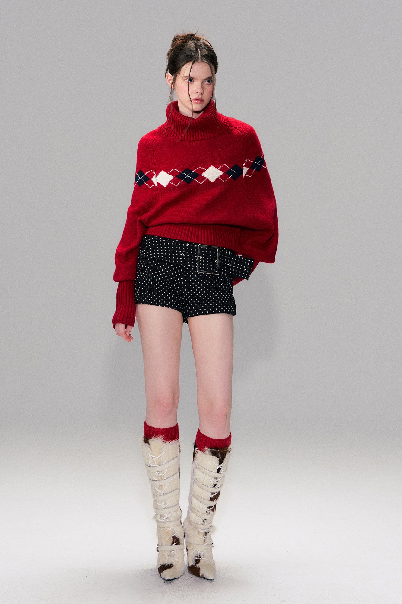 THE NEVERMORE Argyle Ribbed Balloon Sleeve Sweater