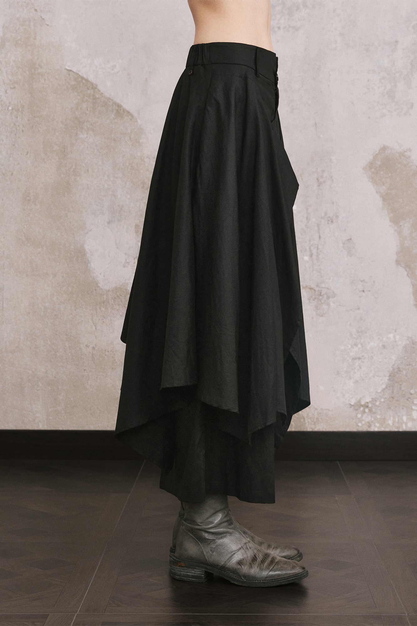 ILNya Nieternite Nifutur Asymmetrical Layered Graphic Skirt Pants