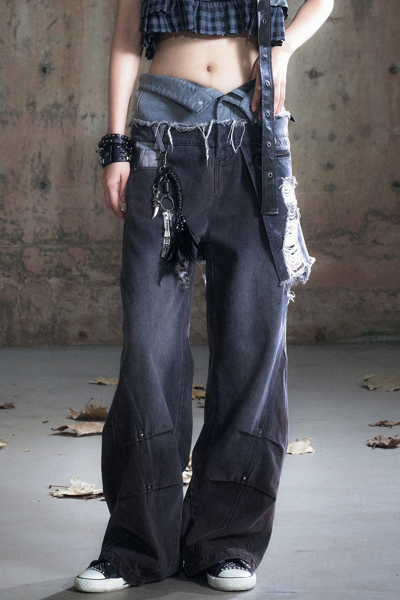 CESTNOUS Distressed Folded Double Waist Jeans