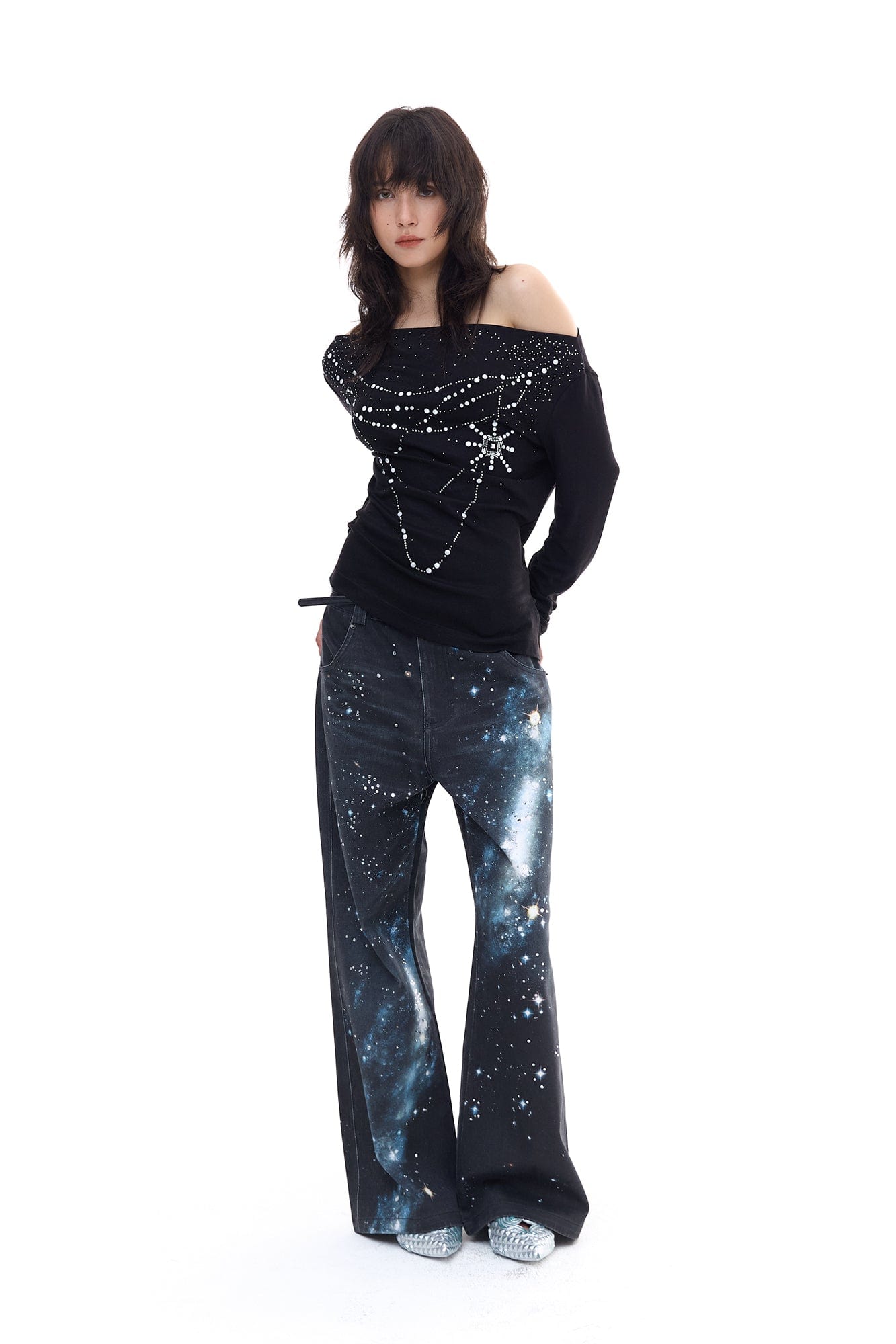 FAYCHUI Cowl Neck Pearl-Studded Long Sleeve Tee