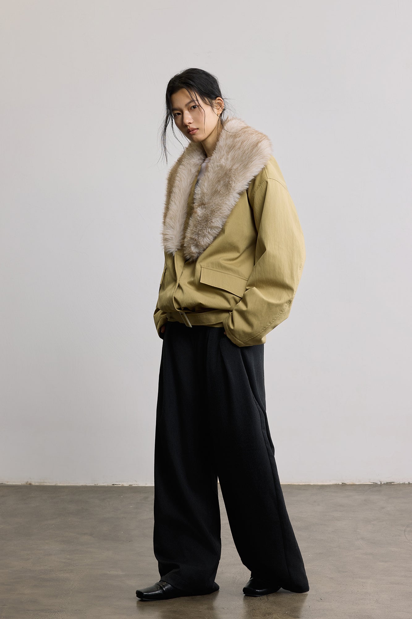 SAME FLOW Faux Fur Collar Belted Padded Jacket