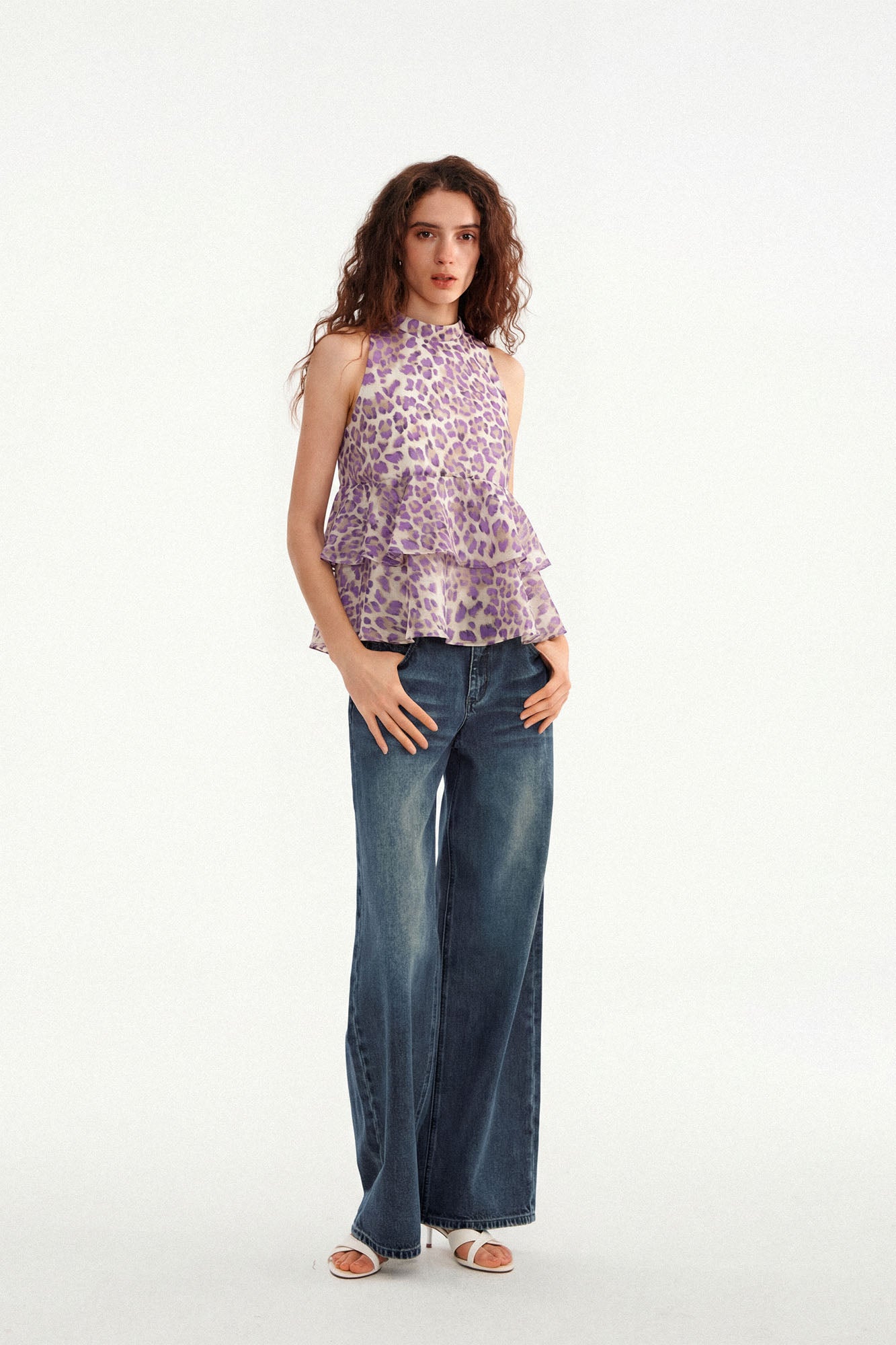 MUSE NAPS Leopard Halter Neck Wave-Hem Tank Top