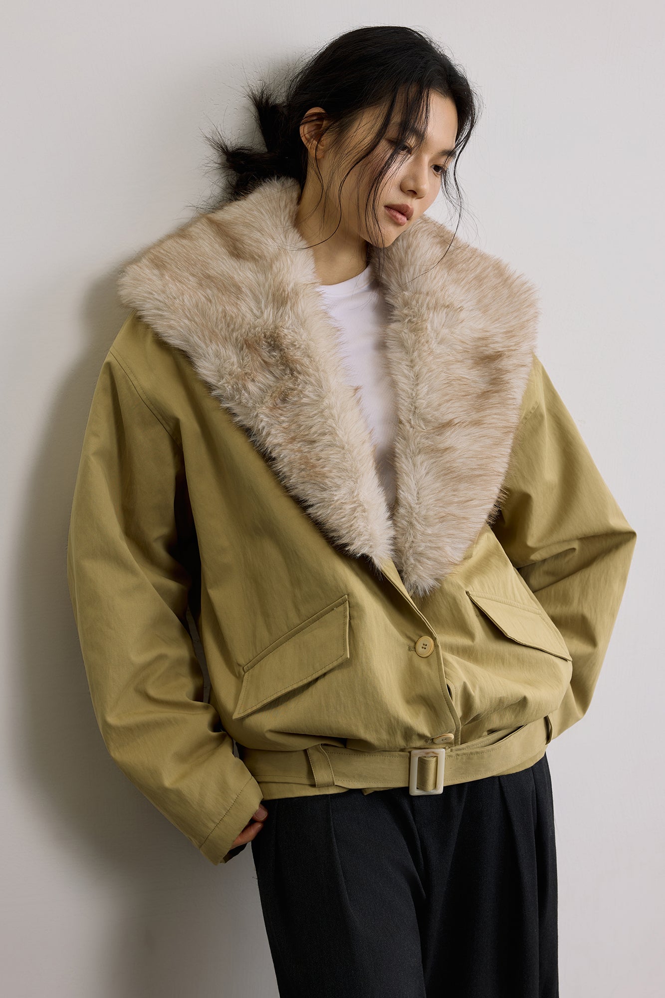SAME FLOW Faux Fur Collar Belted Padded Jacket