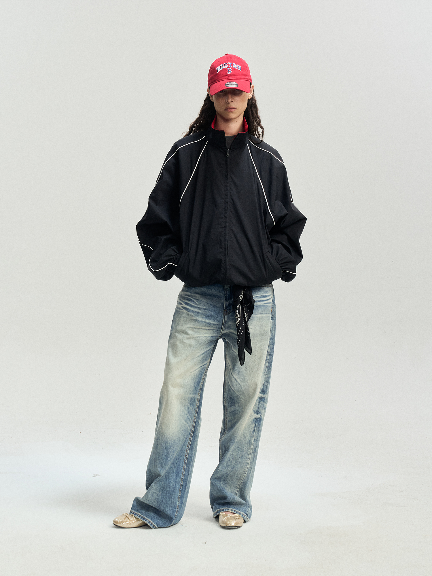 LEONSENSE Whiskering Washed Straight-Leg Jeans