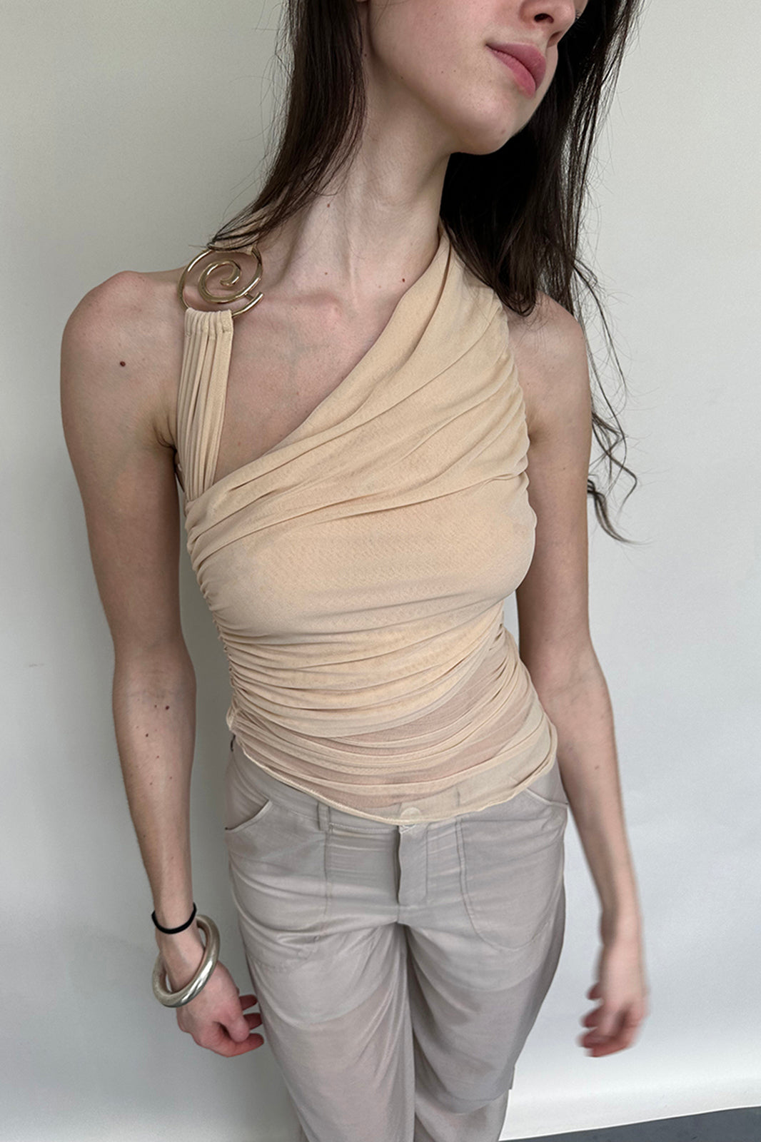 DOTYEARS Spiral Hardware Ruched One-Shoulder Top