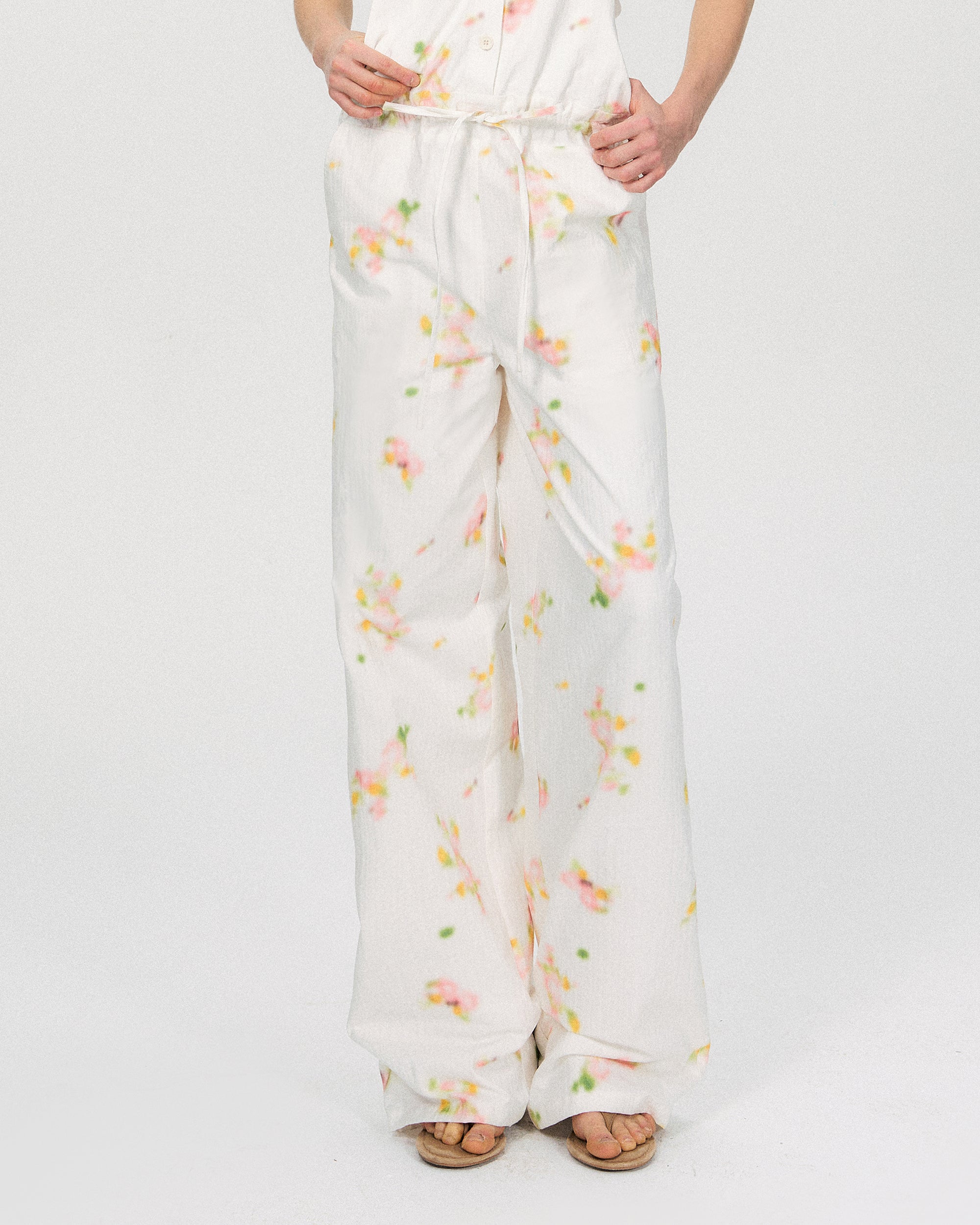 THE NEVERMORE Retro Print Suspender Wide-Leg Jumpsuit
