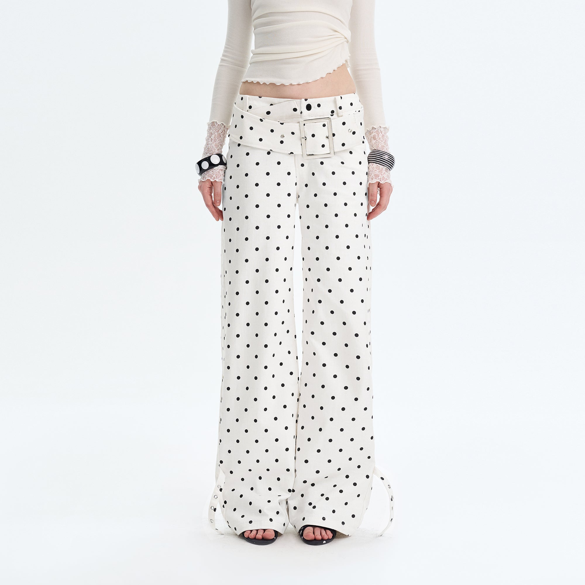 THE NEVERMORE Retro Polka-Dot Straight-Leg Jeans