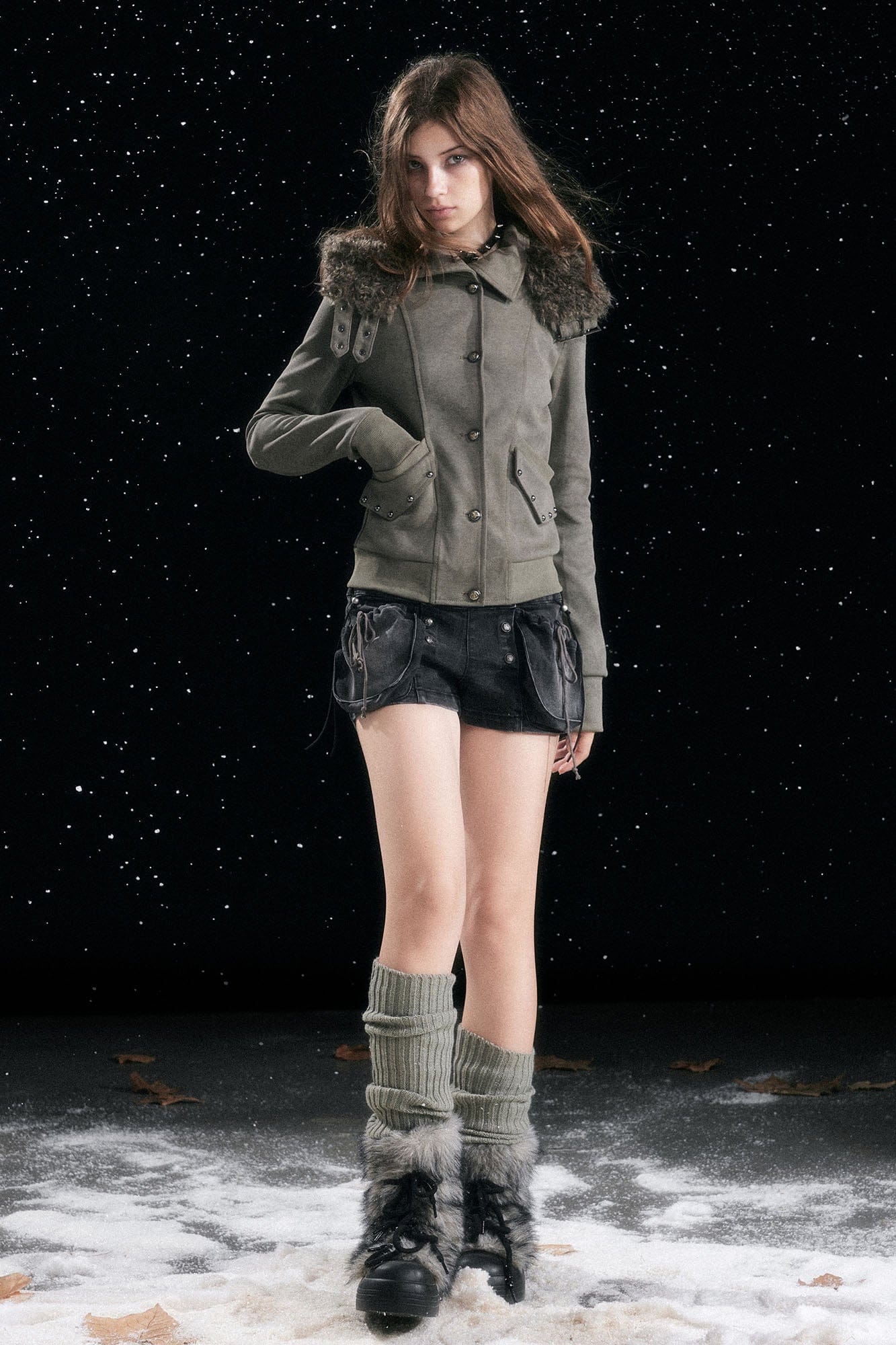 CESTNOUS Double Button Multi-Pocket Shorts