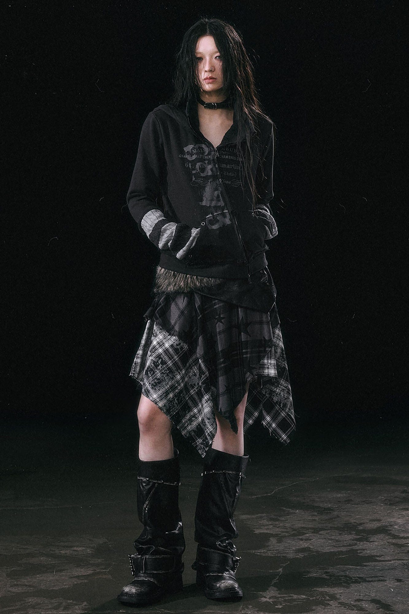 CESTNOUS Asymmetrical Star Plaid Raw Edge Skirt