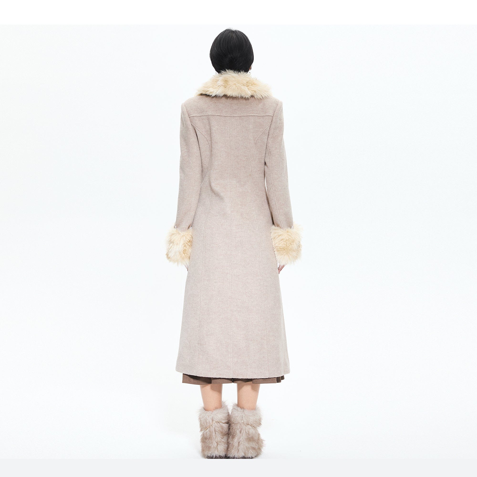 AE30 SAINT Double-Breasted Detachable Fuzzy Collar Coat