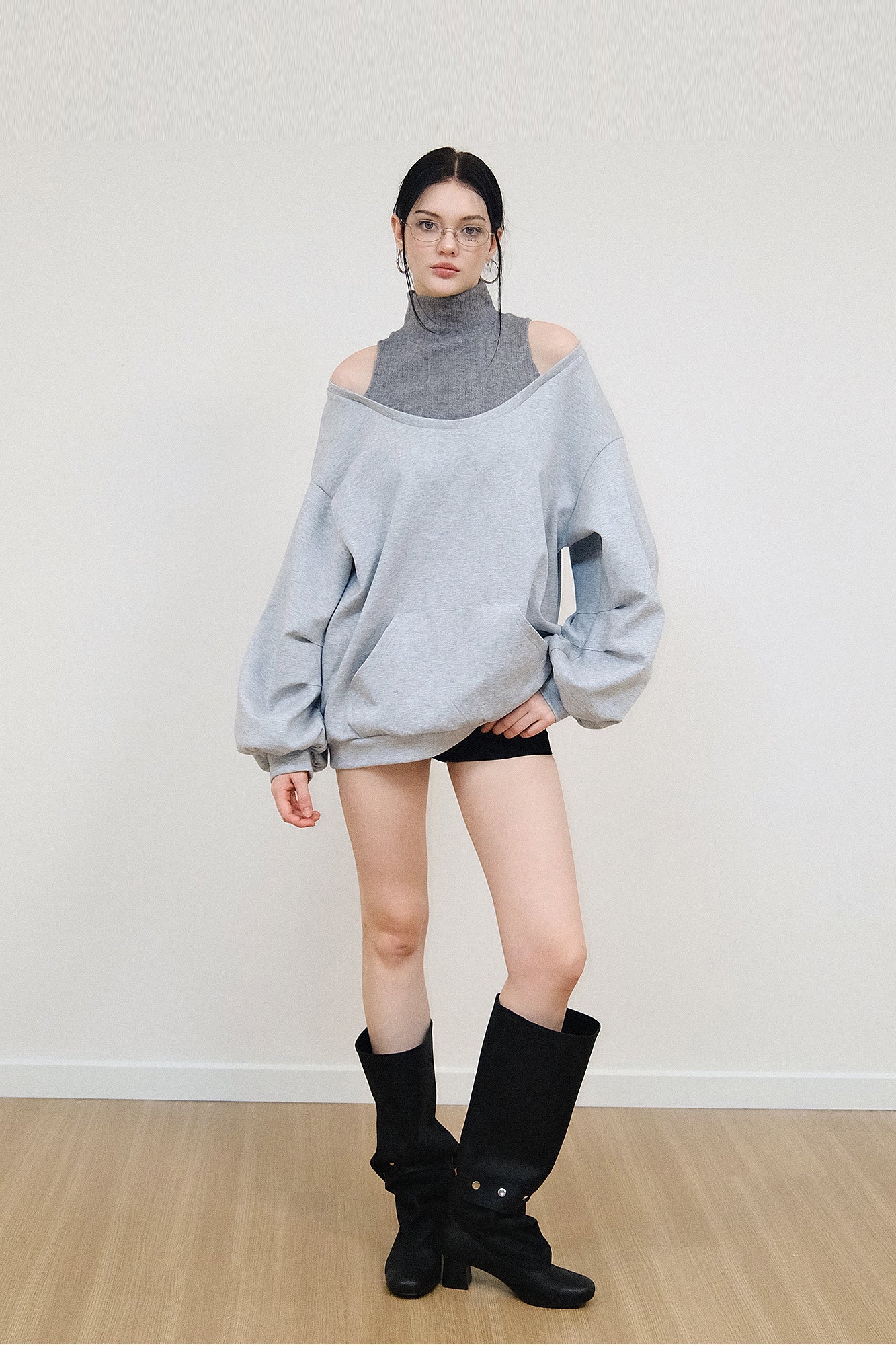 AE30 SAINT Cold Shoulder Oversized Sweatshirt
