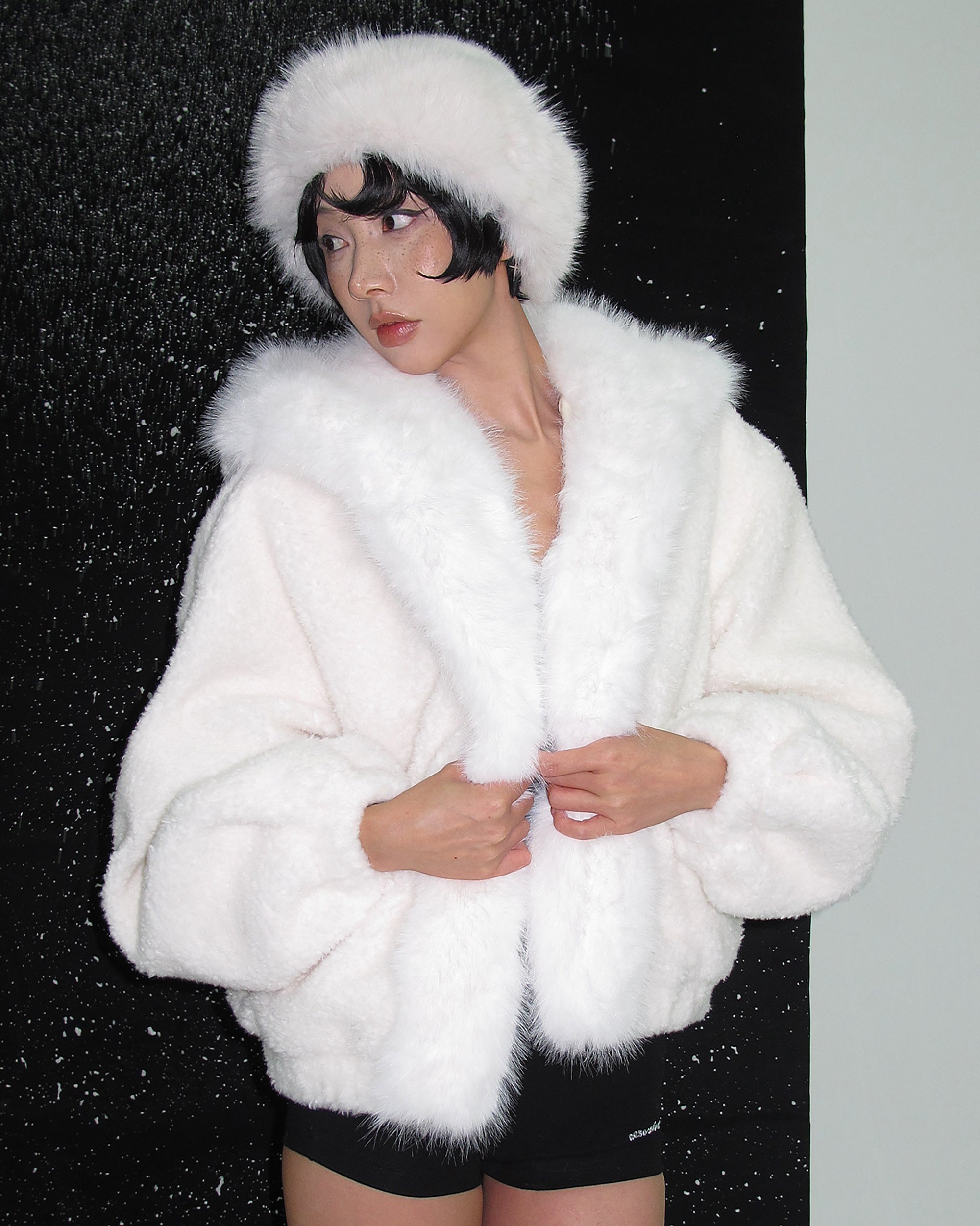 AE30 SAINT Plush Fur Trim Sherpa Hooded Jacket