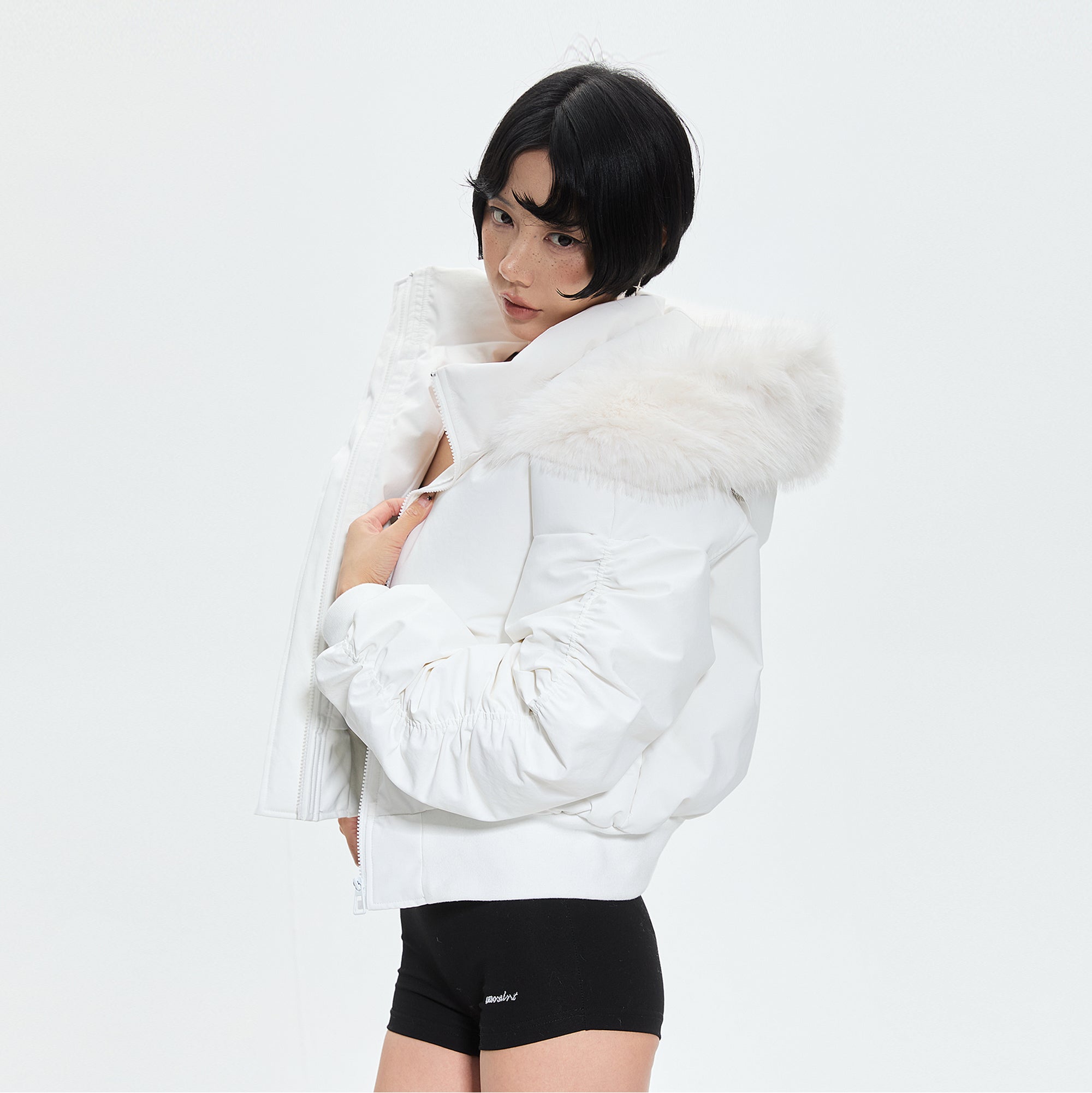 AE30 SAINT Detachable Trim Embroidery Ruched-Sleeve Down Jacket