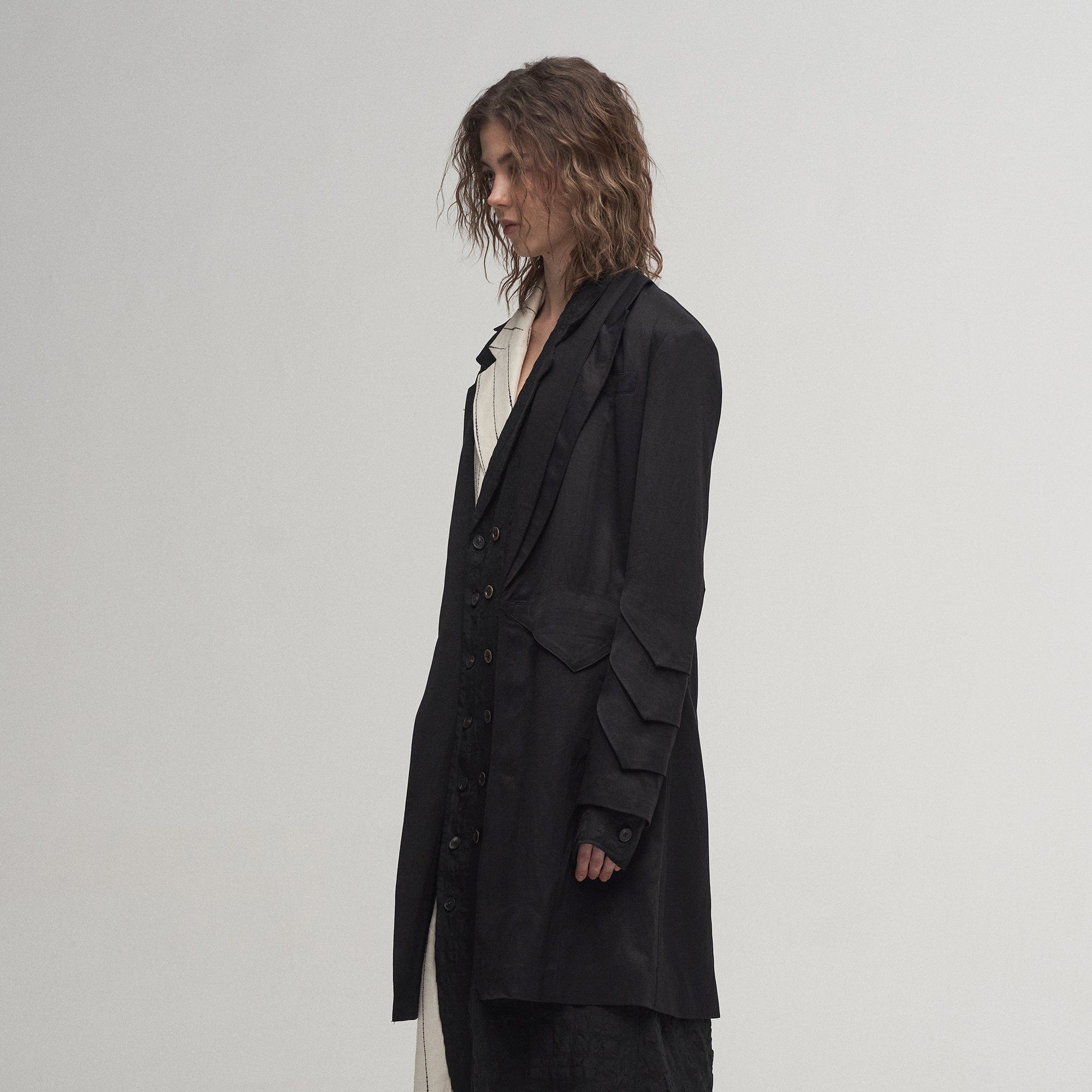 ILNya Nieternite Nifutur Reversible Armor-Sleeve Longline Blazer, premium urban and streetwear designers apparel on PROJECTISR.com, ILNya Nieternite Nifutur