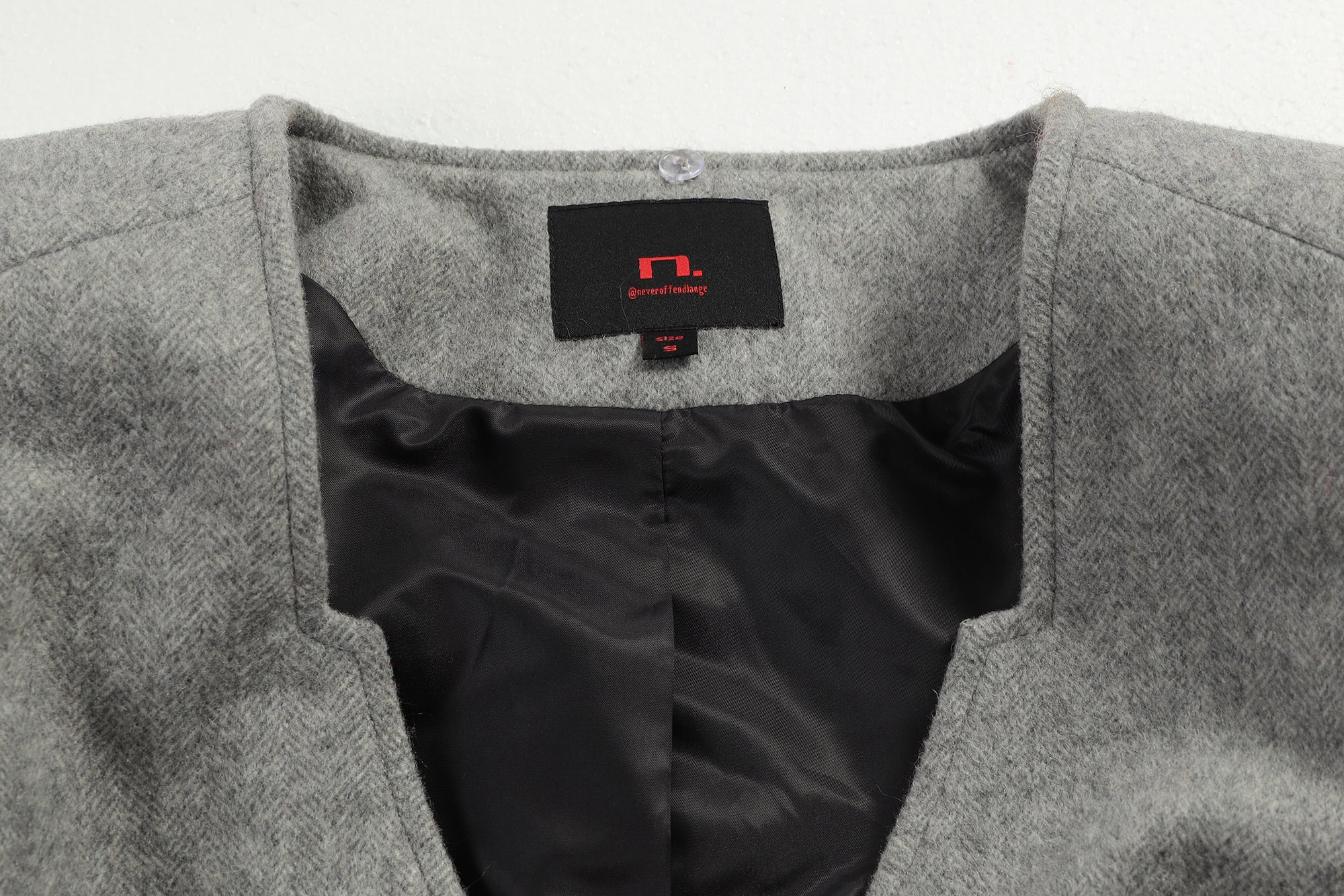 NEVER OFFEND L ANGEL Detachable Trim V-Neck Blazer