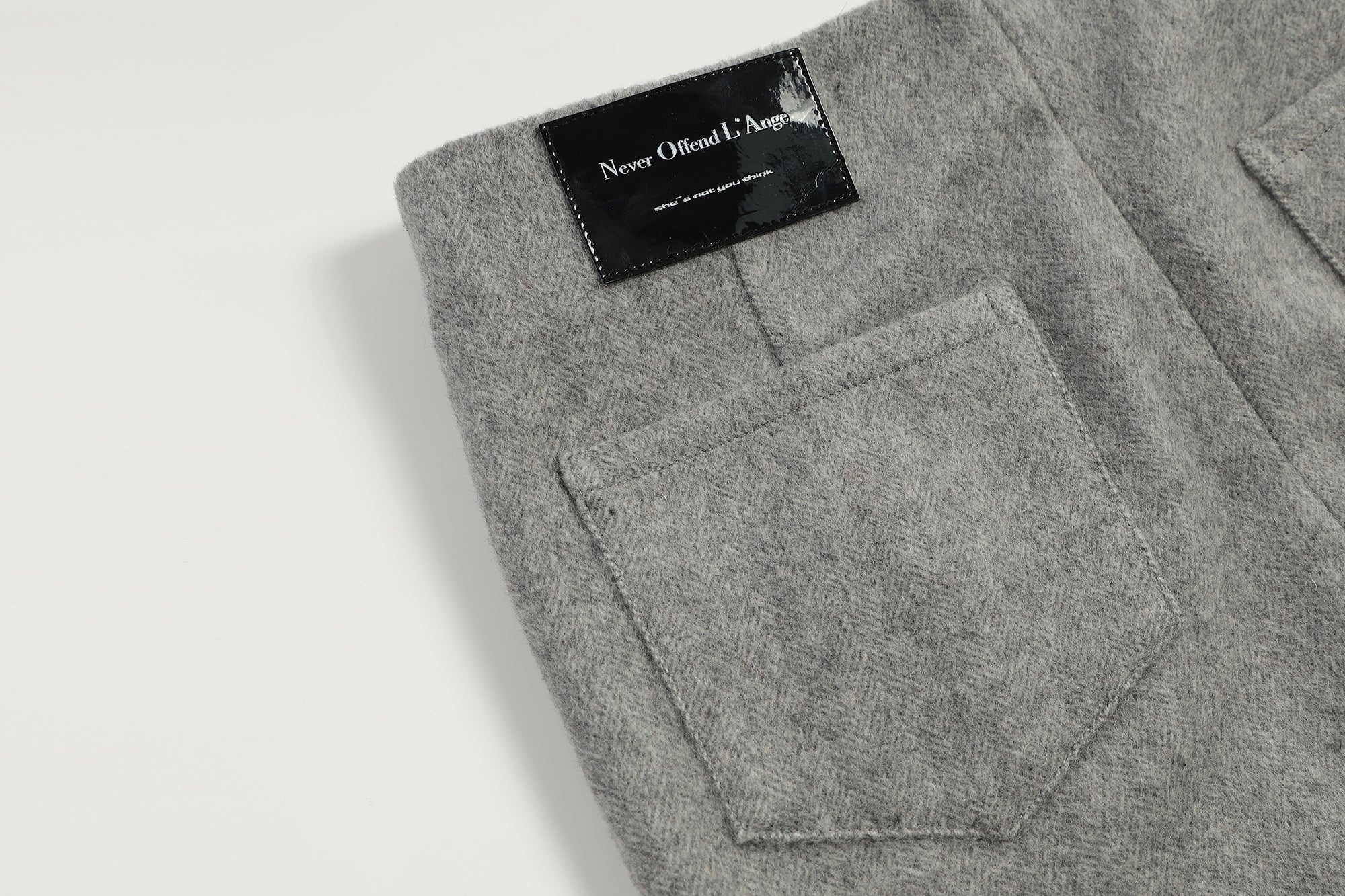 NEVER OFFEND L ANGEL Front-Slit Pencil Skirt