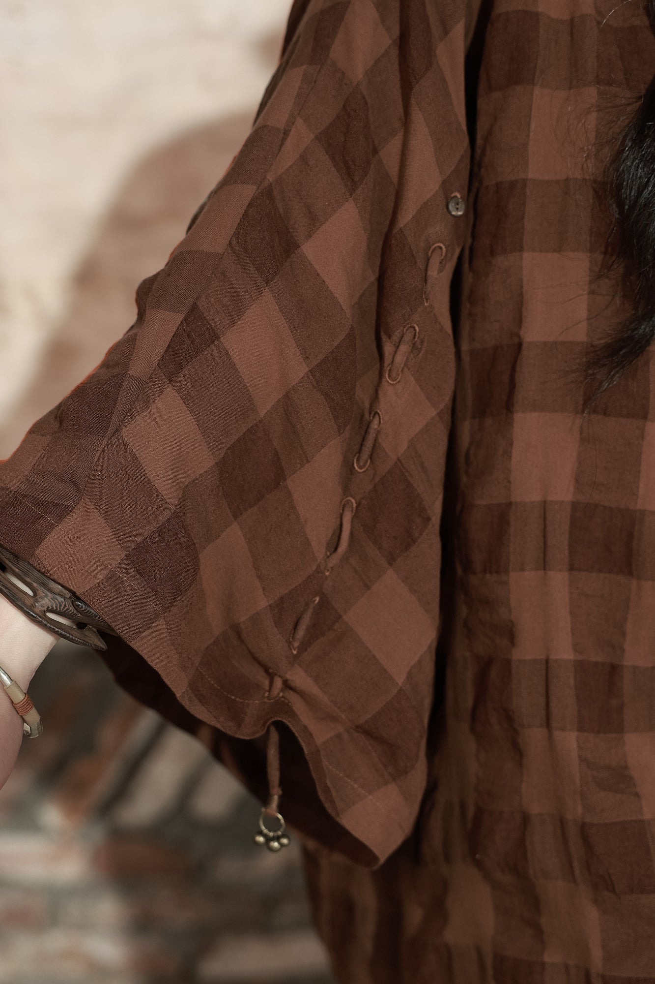 INCH LIM Plaid Drawstring Sleeve Top
