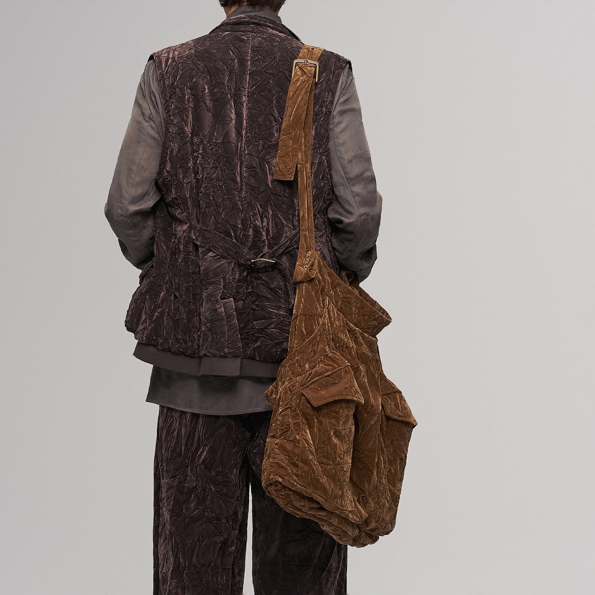 ILNya Nieternite Nifutur Oversized Linen Horsehide-Strap Messenger Bag